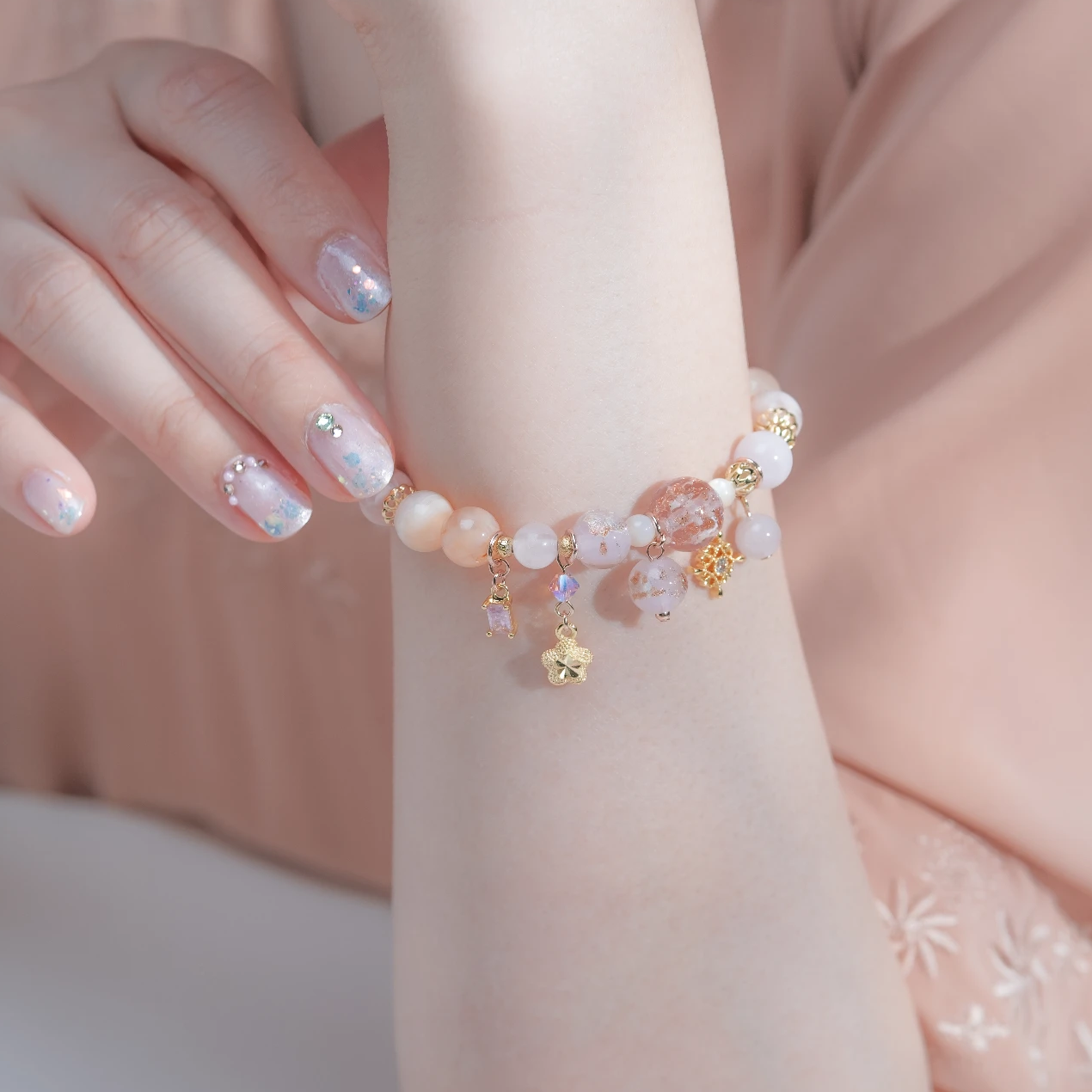 Womb of time Blossoms Agate Quartz Bracelet