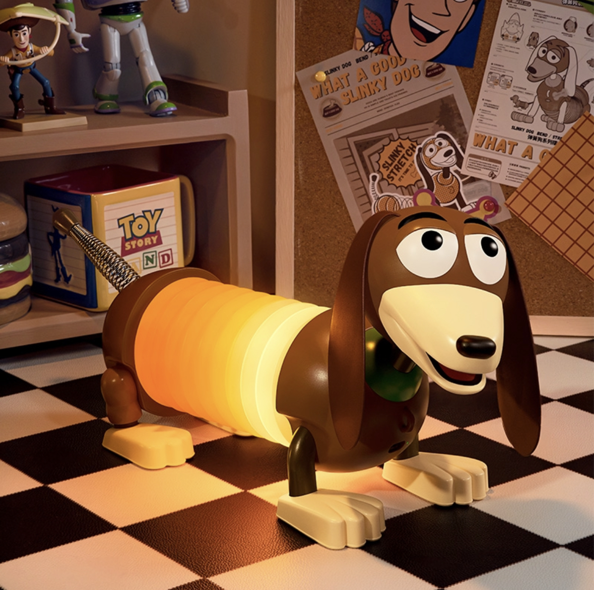 <快速出貨> Disney 玩具總動員 彈簧狗小夜燈