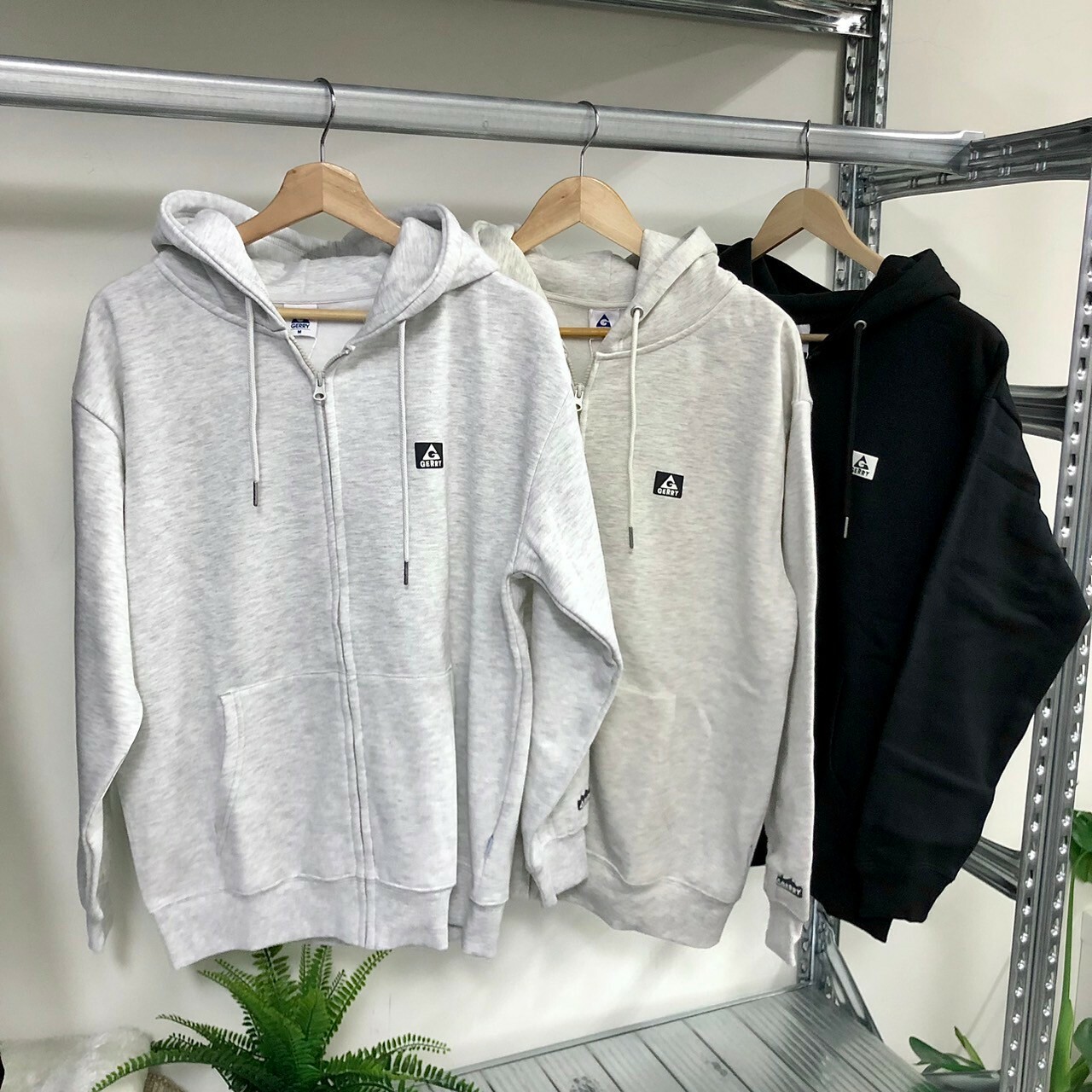 GERRY 泡泡感logo內鋪棉連帽外套 GE24AW22