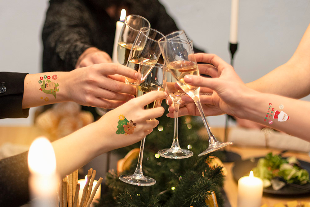 紋身貼紙- 聖誕泡泡糖 2枚*2包 3.3*3.5cm【01-74401002】