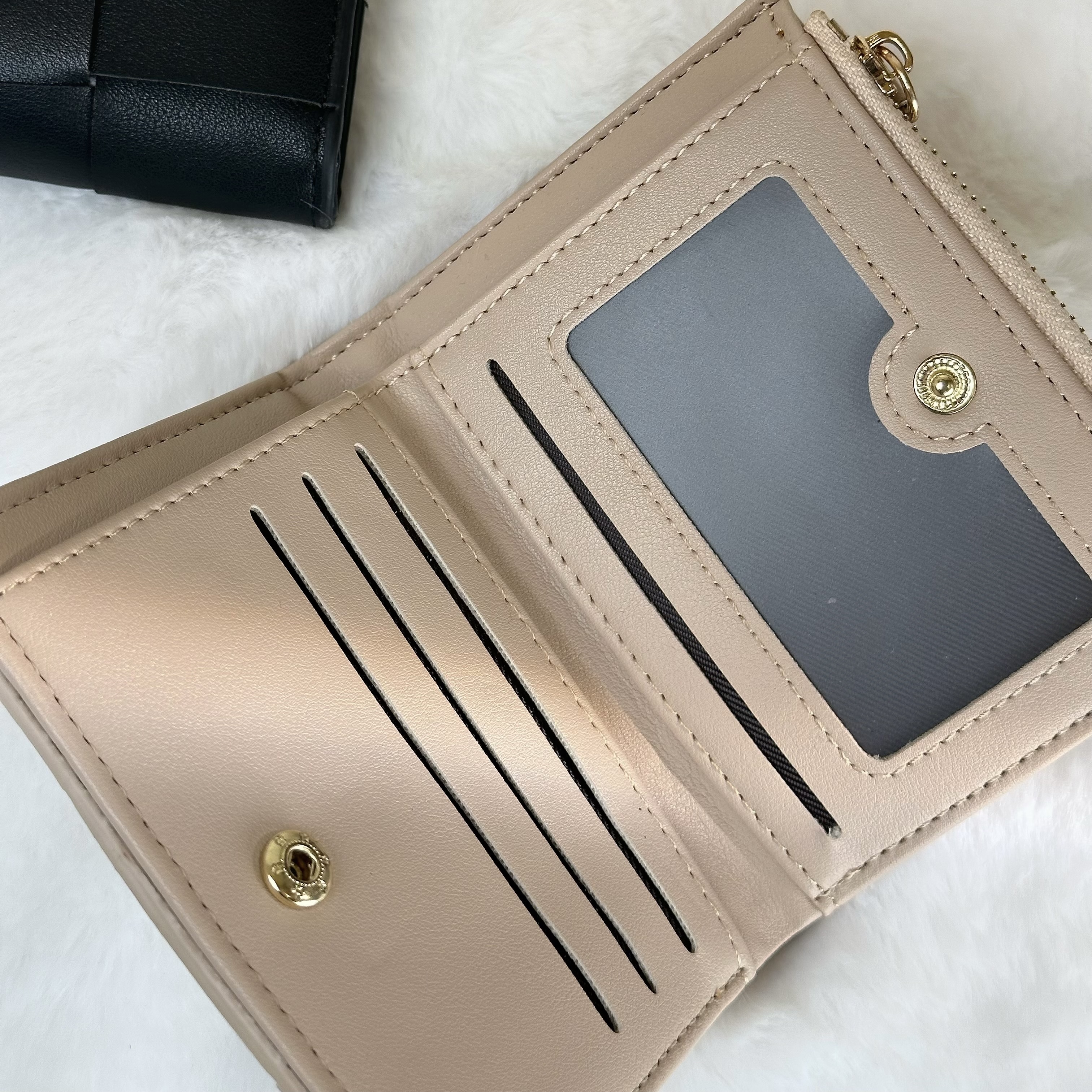 K22編織拉鍊皮夾