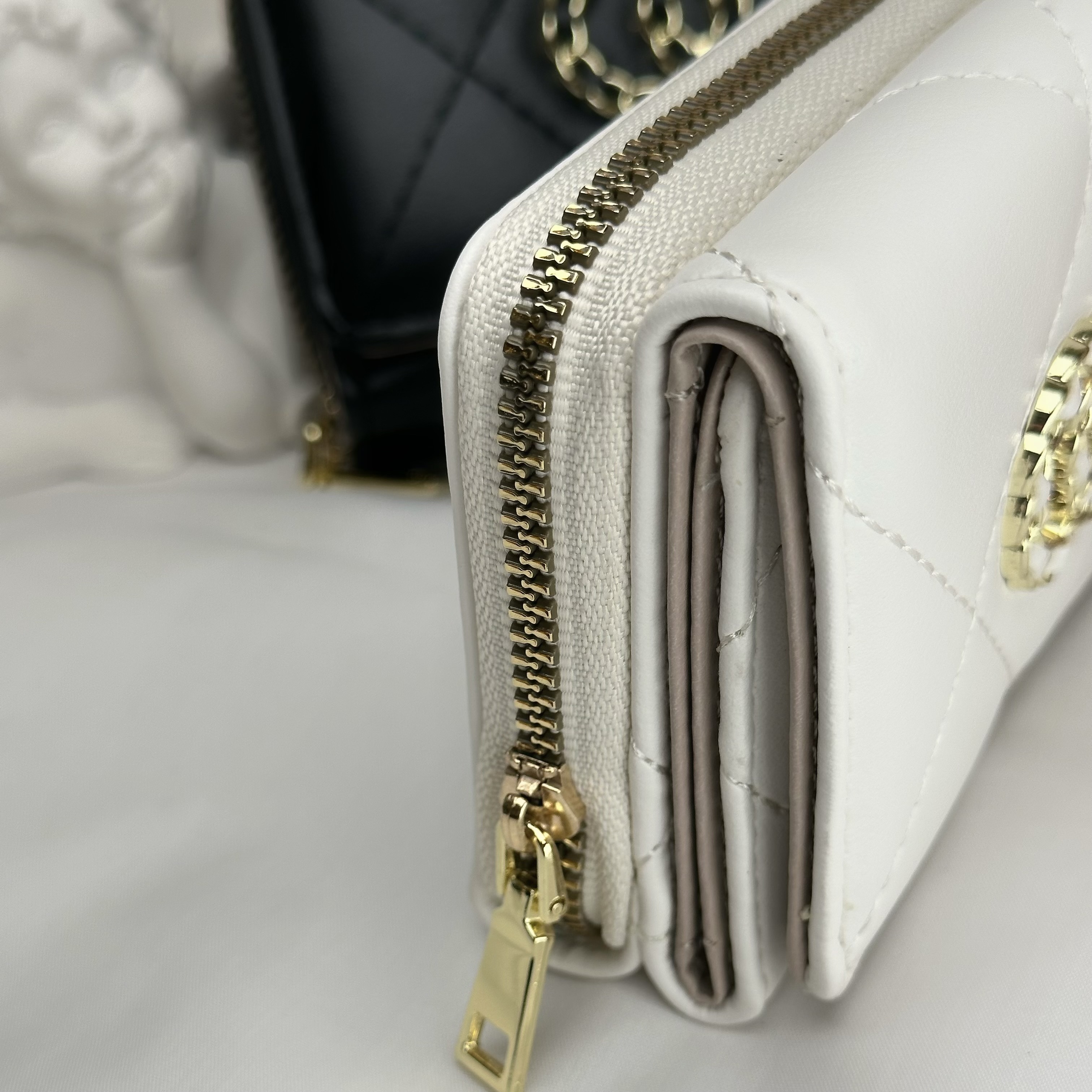 K23金釦拉鍊皮夾