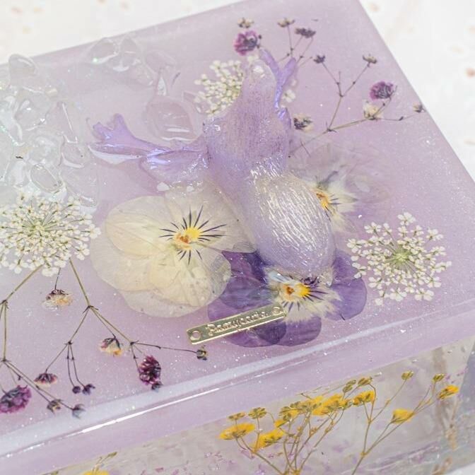 Misty Lake Natural Quartz Hair Accessory Box