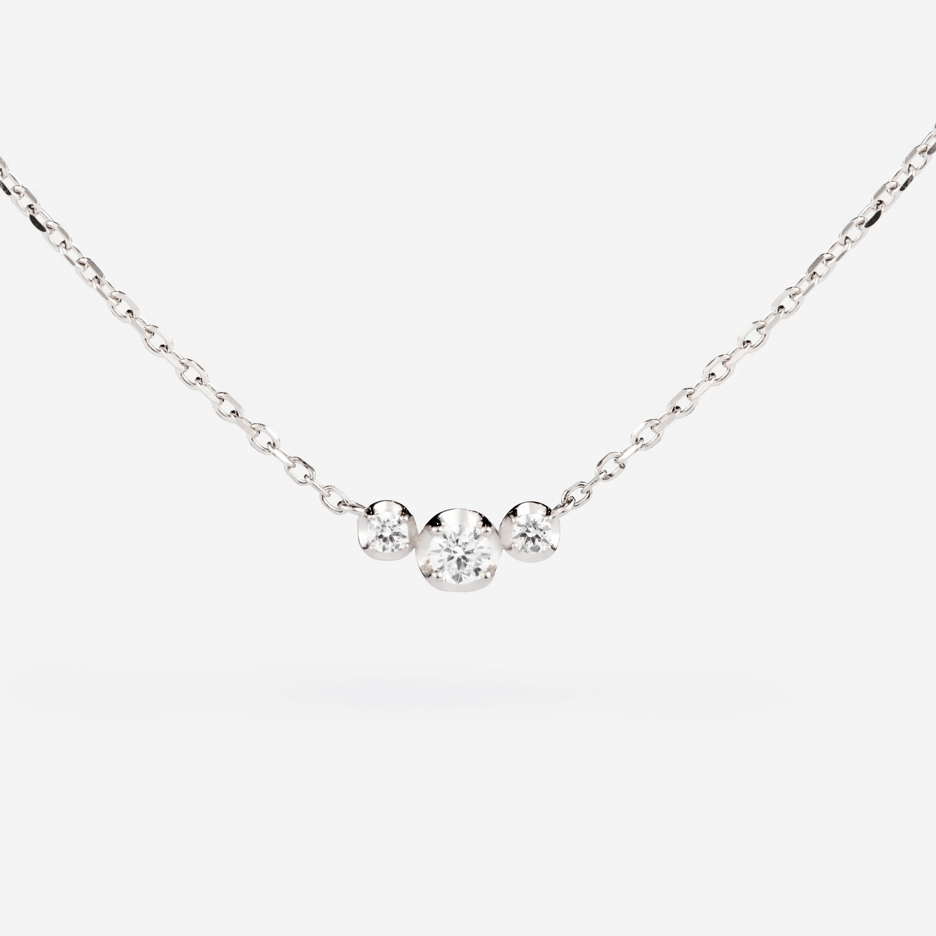 光耀三鑽純銀項鍊| Isha Jewelry