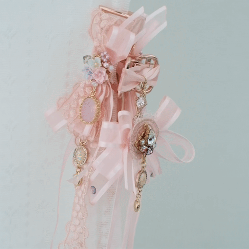 Softest Coral Ever Ribbon Claw Clip