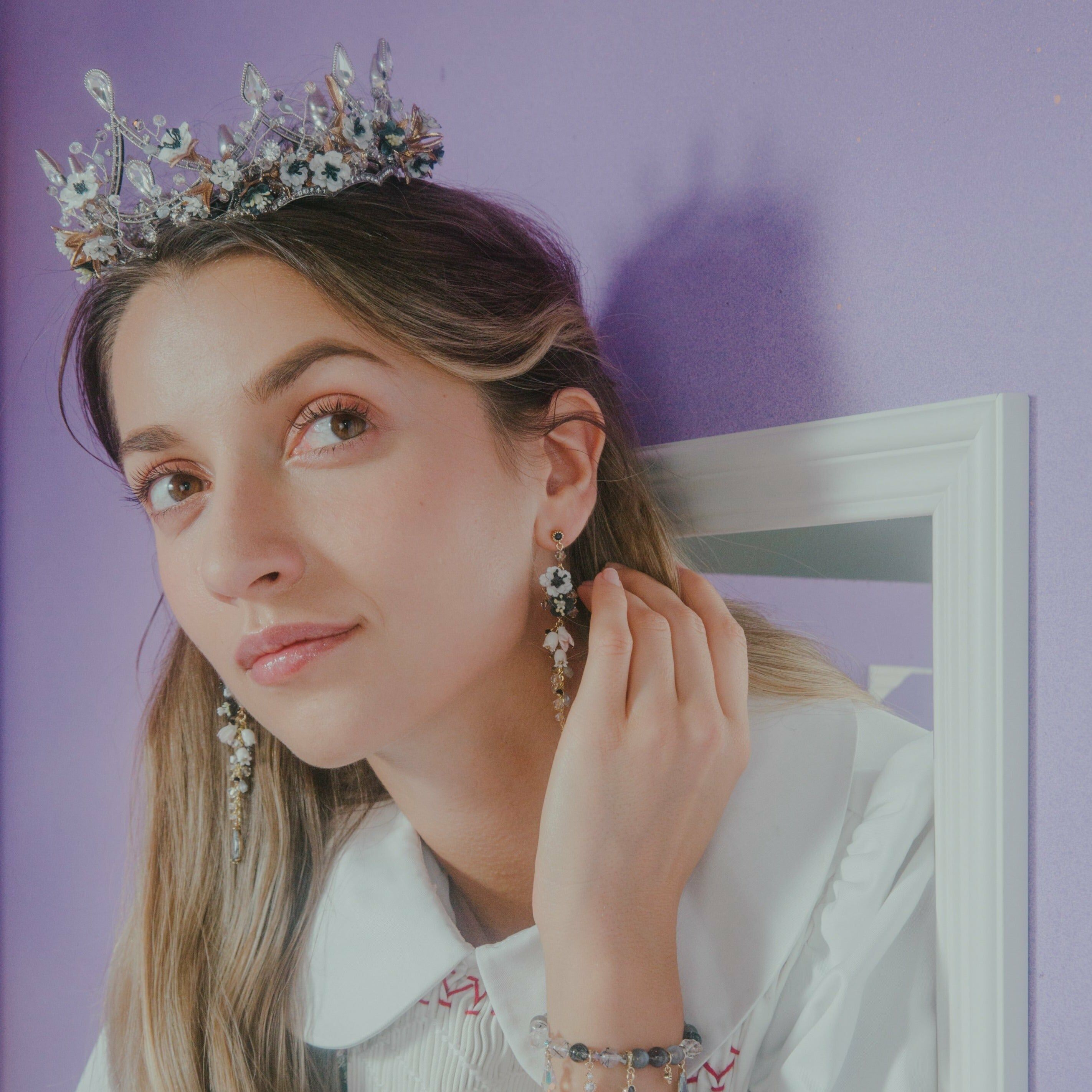 Mysterious Lily-of-the-valley and Monochrome Pansy Gold-plated S925 Tassel Earrings