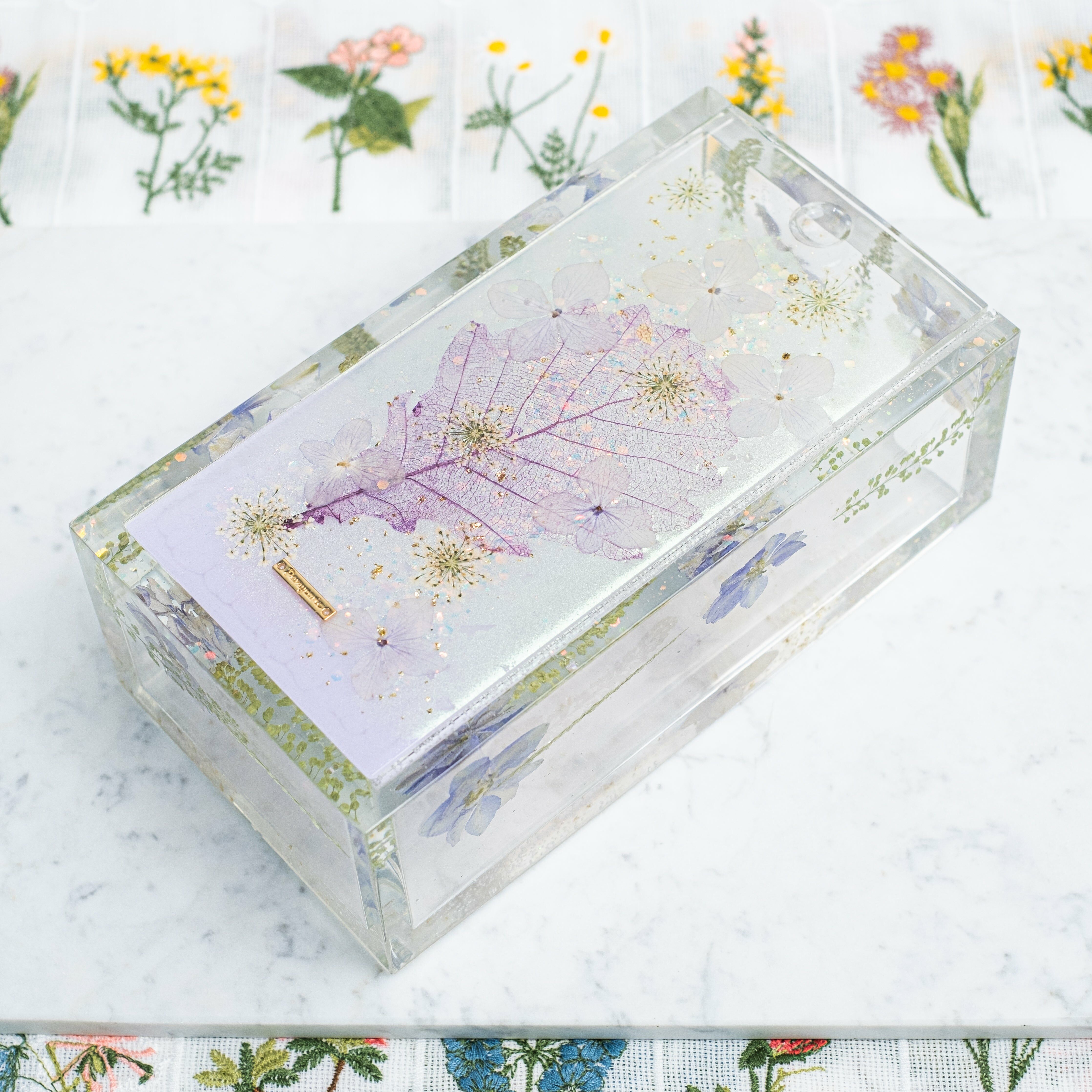 ⑩ Large Hair Accessory Box