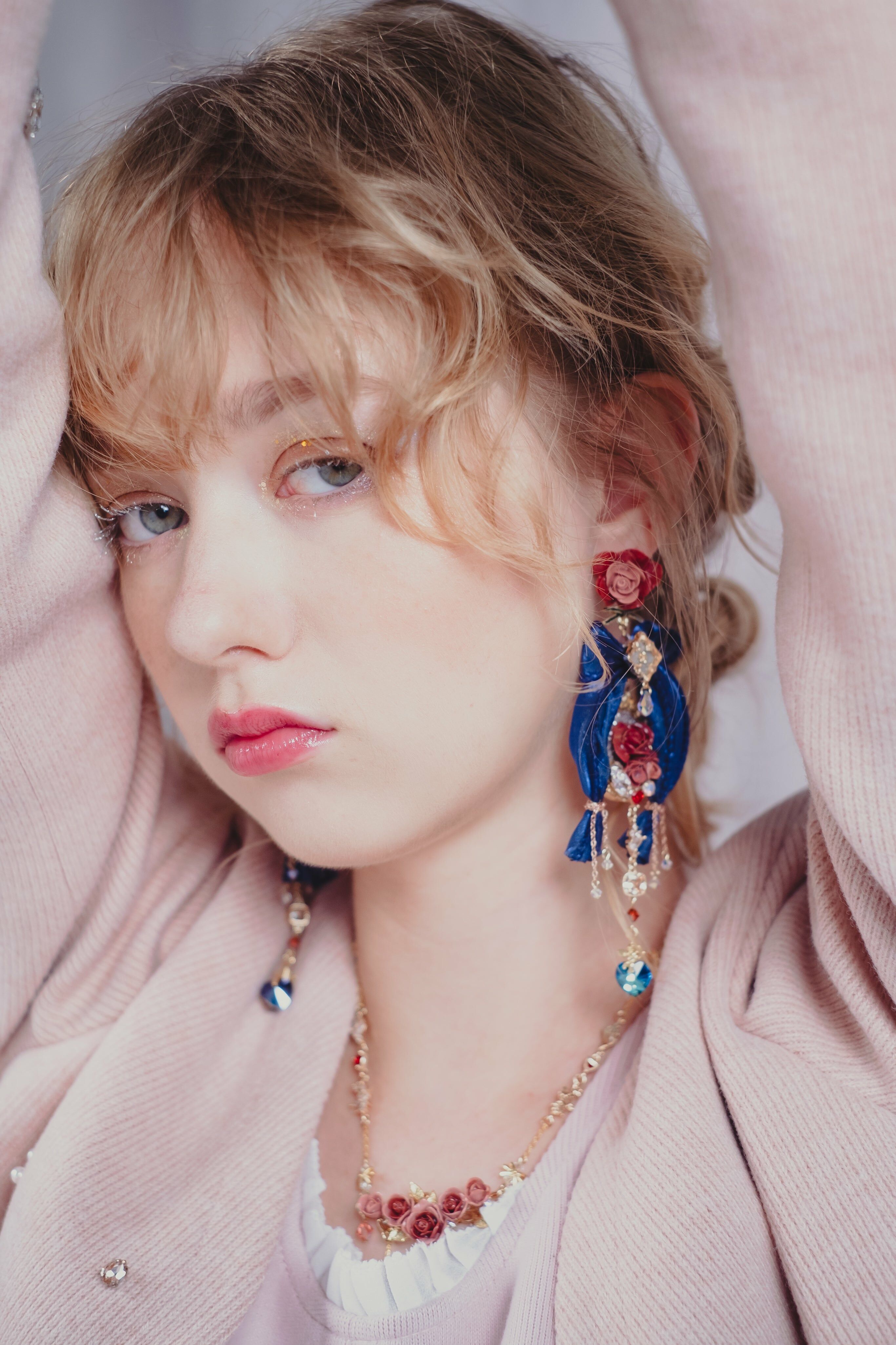 Romantic French Roses Ball Night Dangling Earrings