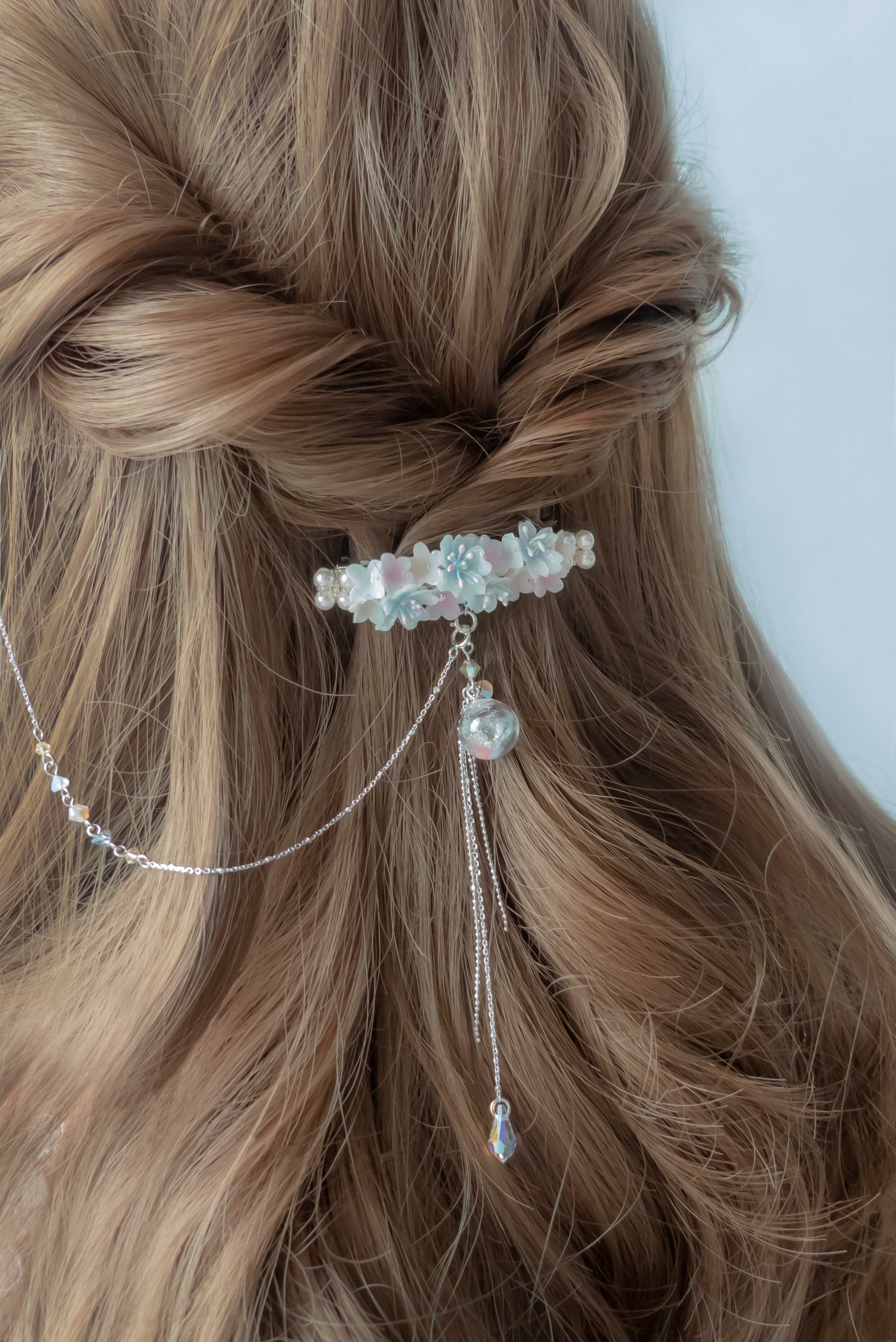 #3 ZODIAC Aries Sakura Hair Clips Set (With detachable silver chain)