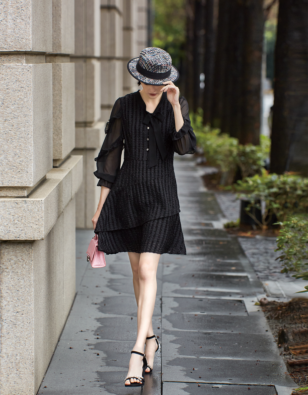 BC15107E1 駱駝商隊蔥格薄紗荷葉短洋裝