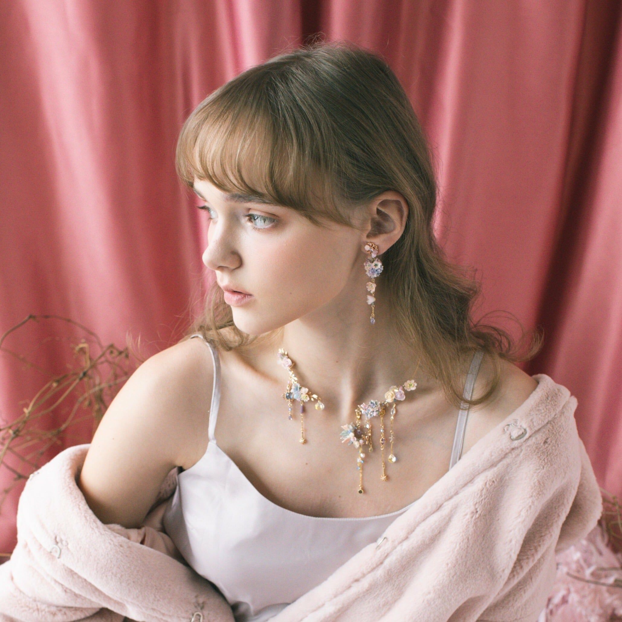 Mellow Twilight Bouquet Choker Cuff