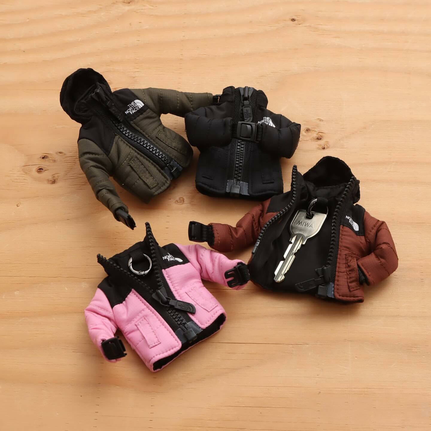 日版 The North Face Mini Nuptse Jacket Key Chain [NN32242