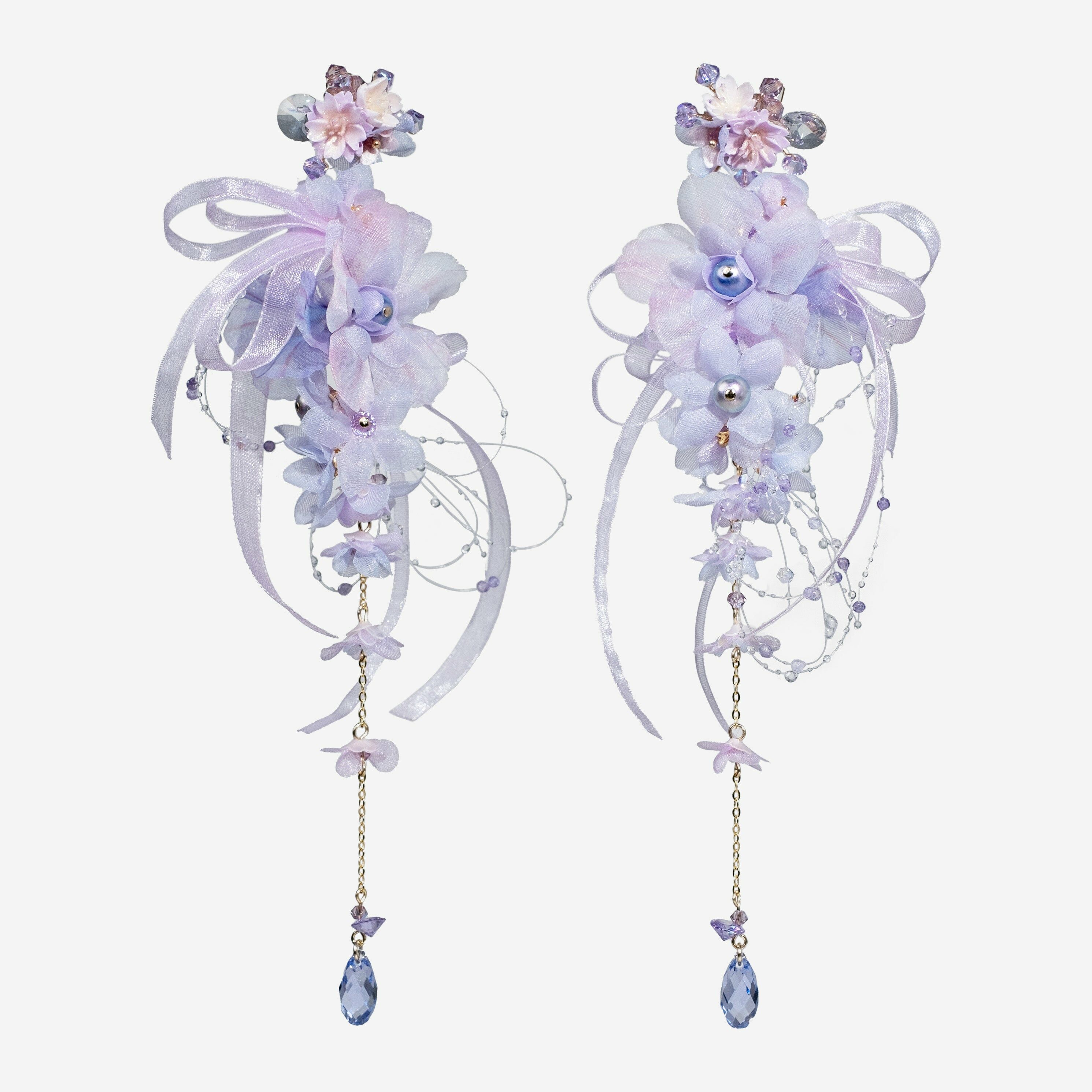 Misty Morning Mauve Sakura with Sheer Petals Earrings (2-way)