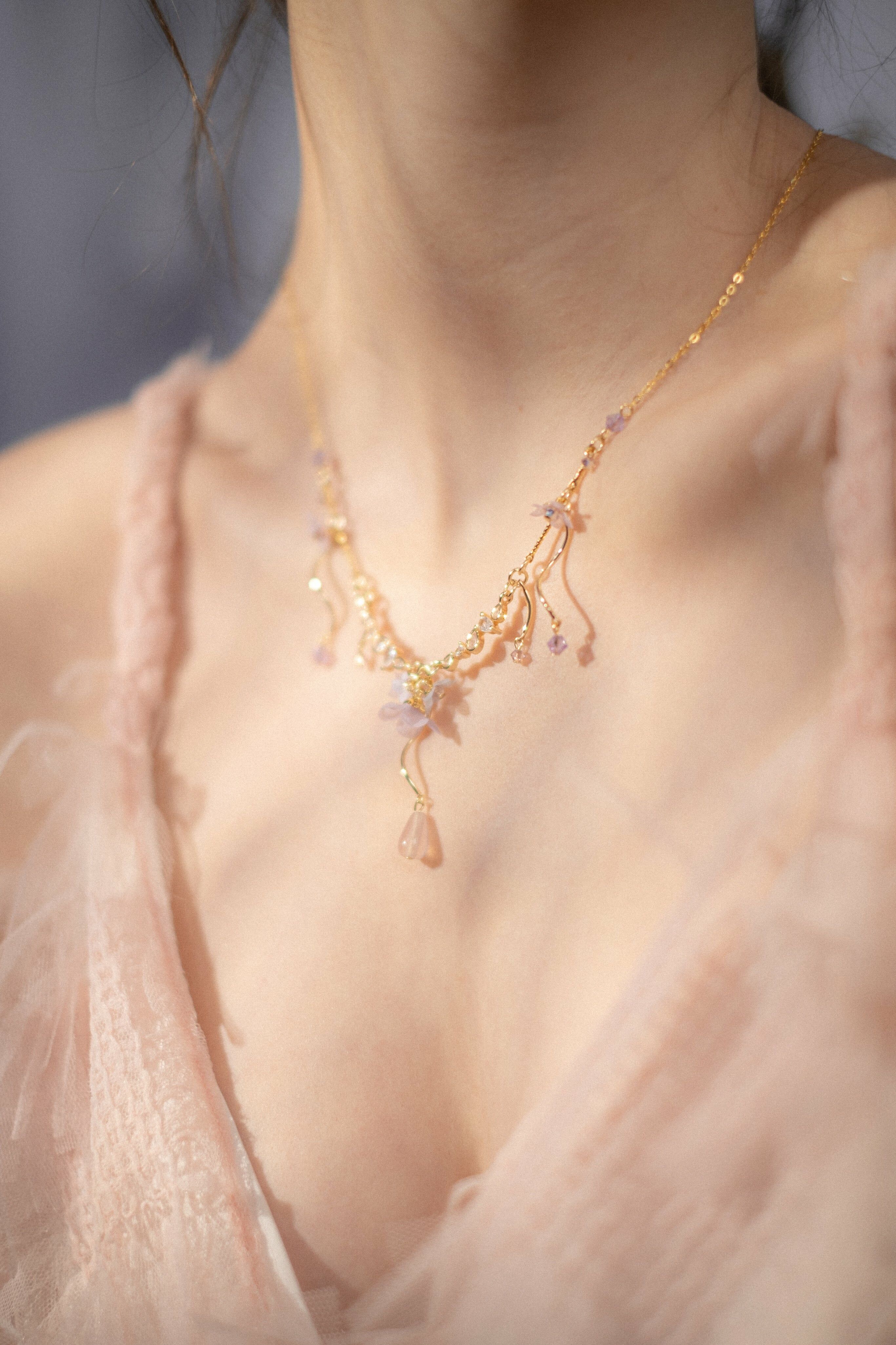 Momo Bishojo Sweetheart Necklace Set