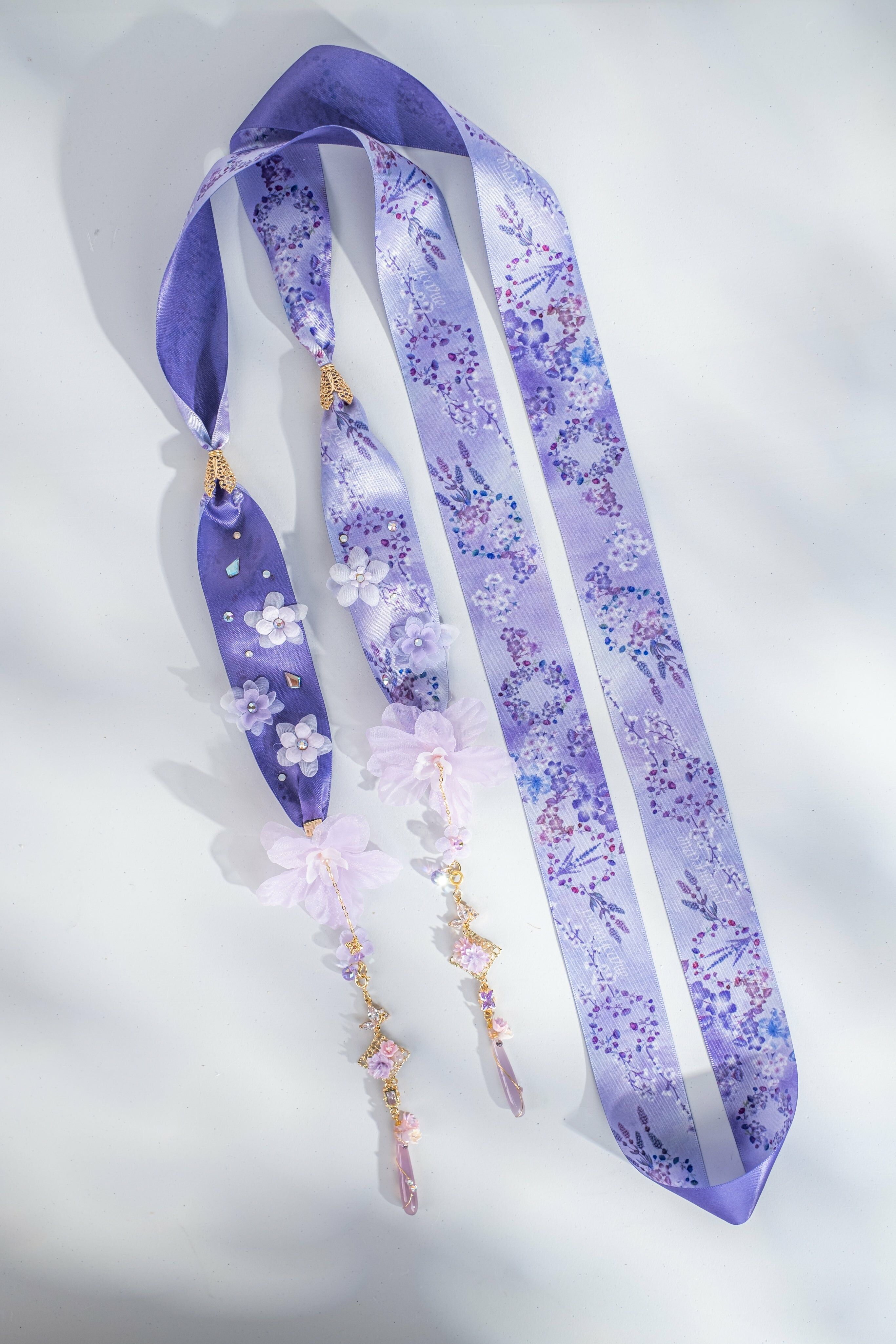 Sakura Waltz Hairband in Hand-drawn Pattern (3-way)