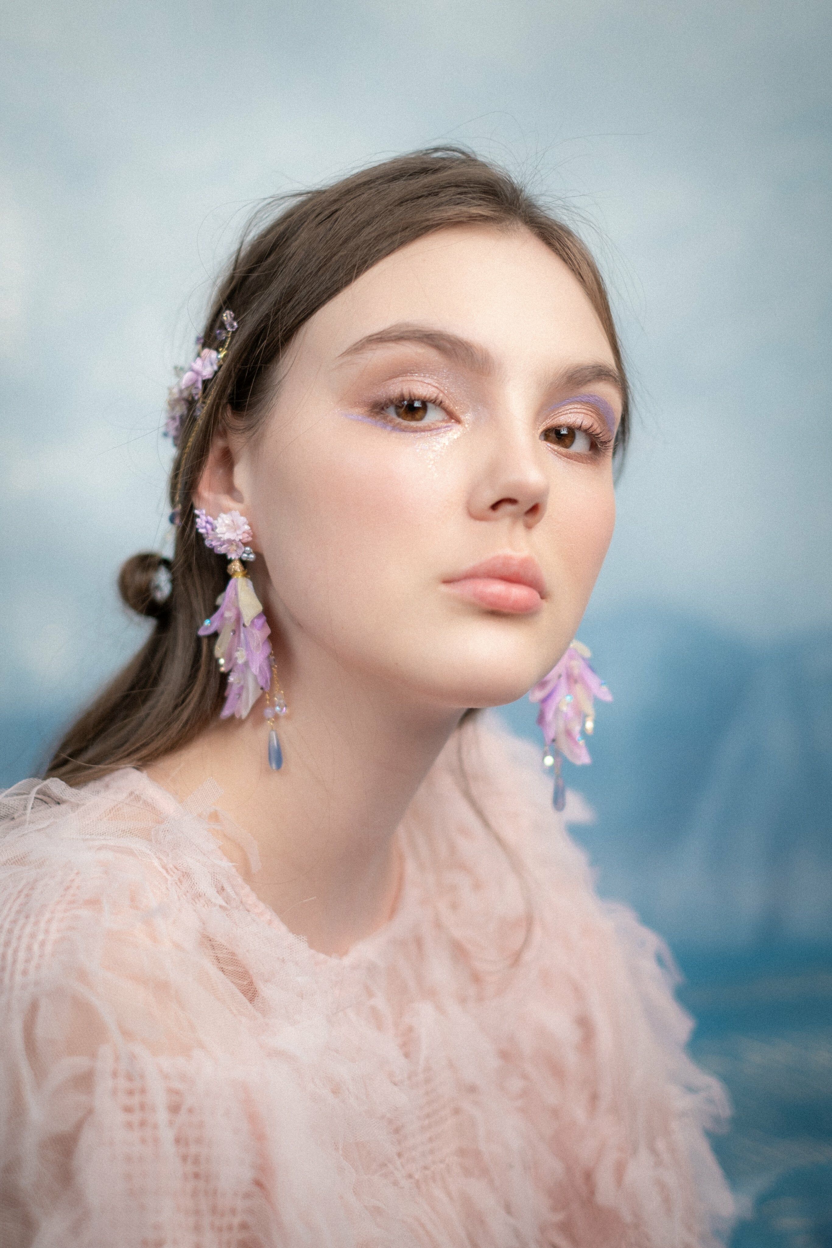 Sense of Elation Sakura Sparkles Feathery Earrings (2-way)