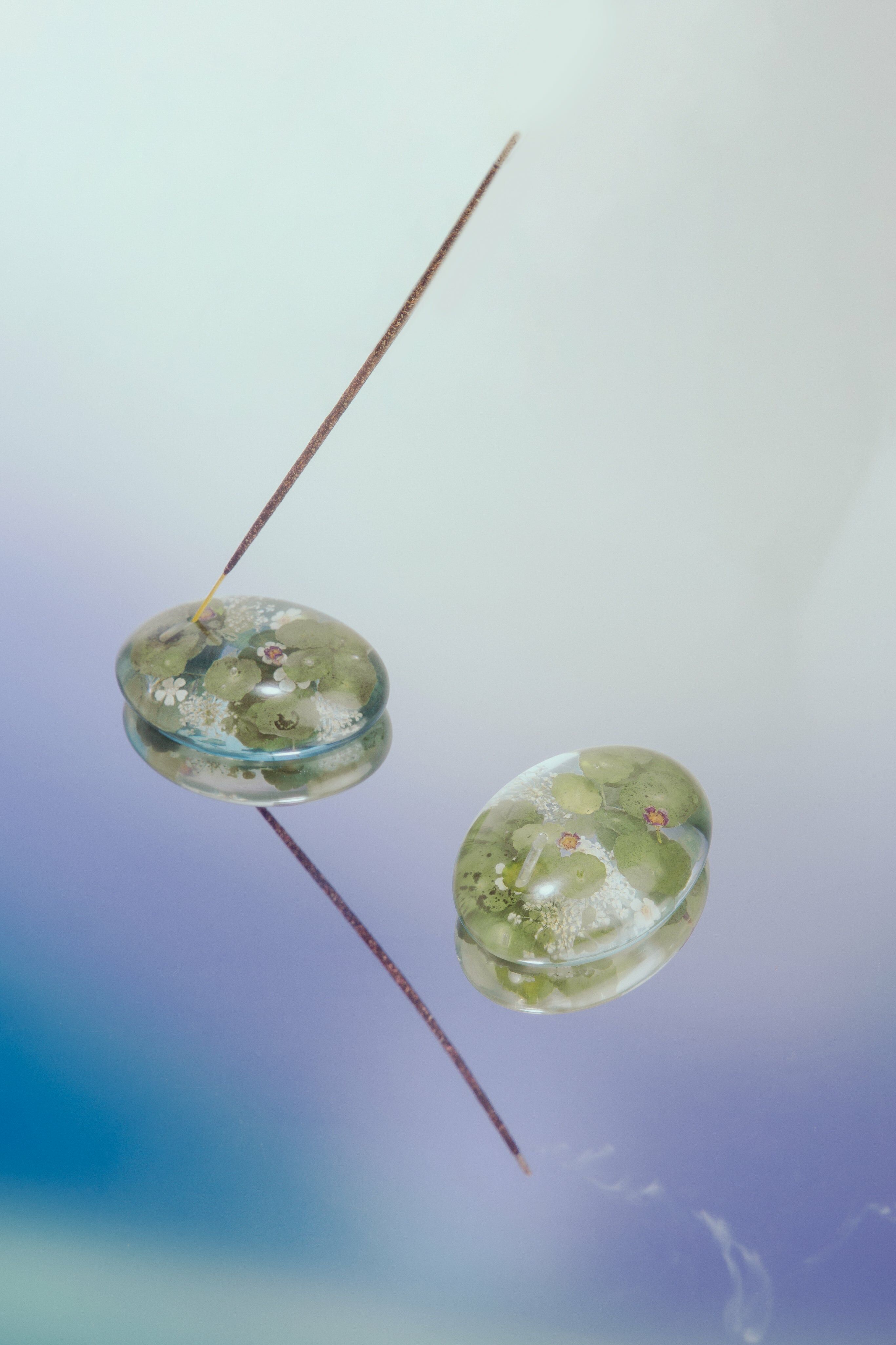 Shaft of Light Miniature Lotus Lake Oshibana Incense Holder