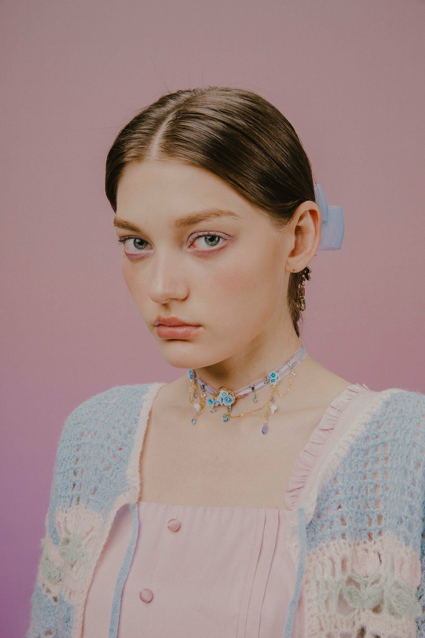 Gauzy Clouds and Dazzling Blooms Hydrangea Ribbon Choker in Hand-drawn Pattern
