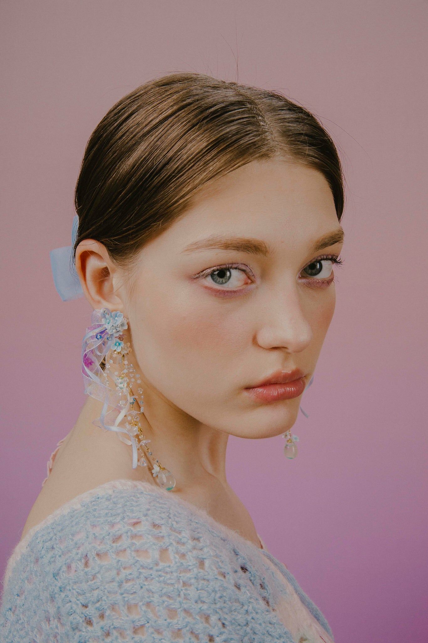 Rambling through the Sky Hydrangea and Globule Earrings with Ribbon in Hand-drawn Pattern