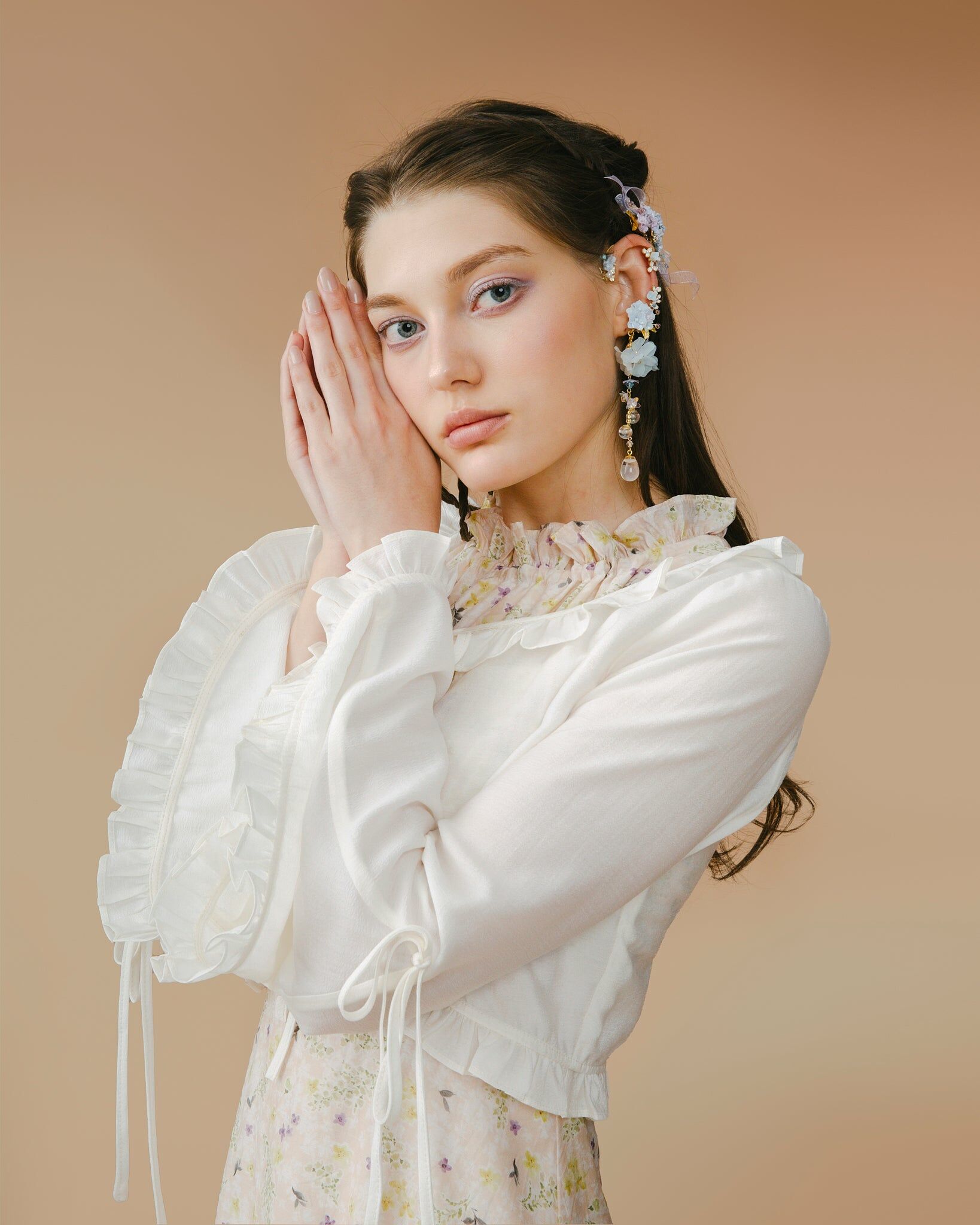 Dreamy Bubbles Hydrangea and Chiffon Petals Ear Cuff with Detachable Charms (2-way)