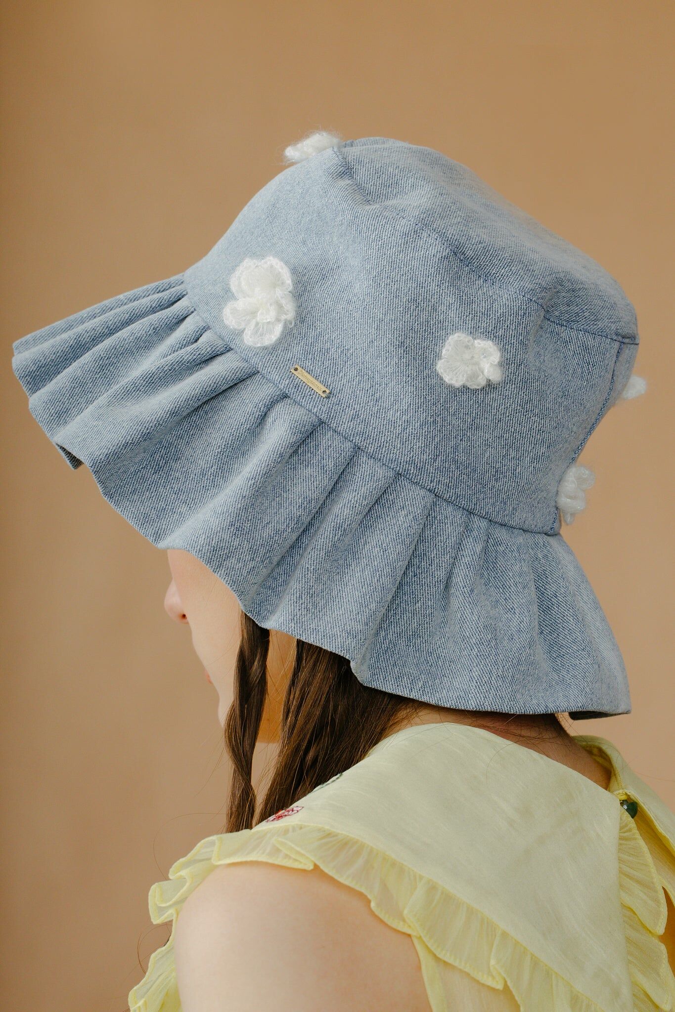 Hand-knitted Flower Doll Denim Bucket Hat (Blue/Pink/Cream)