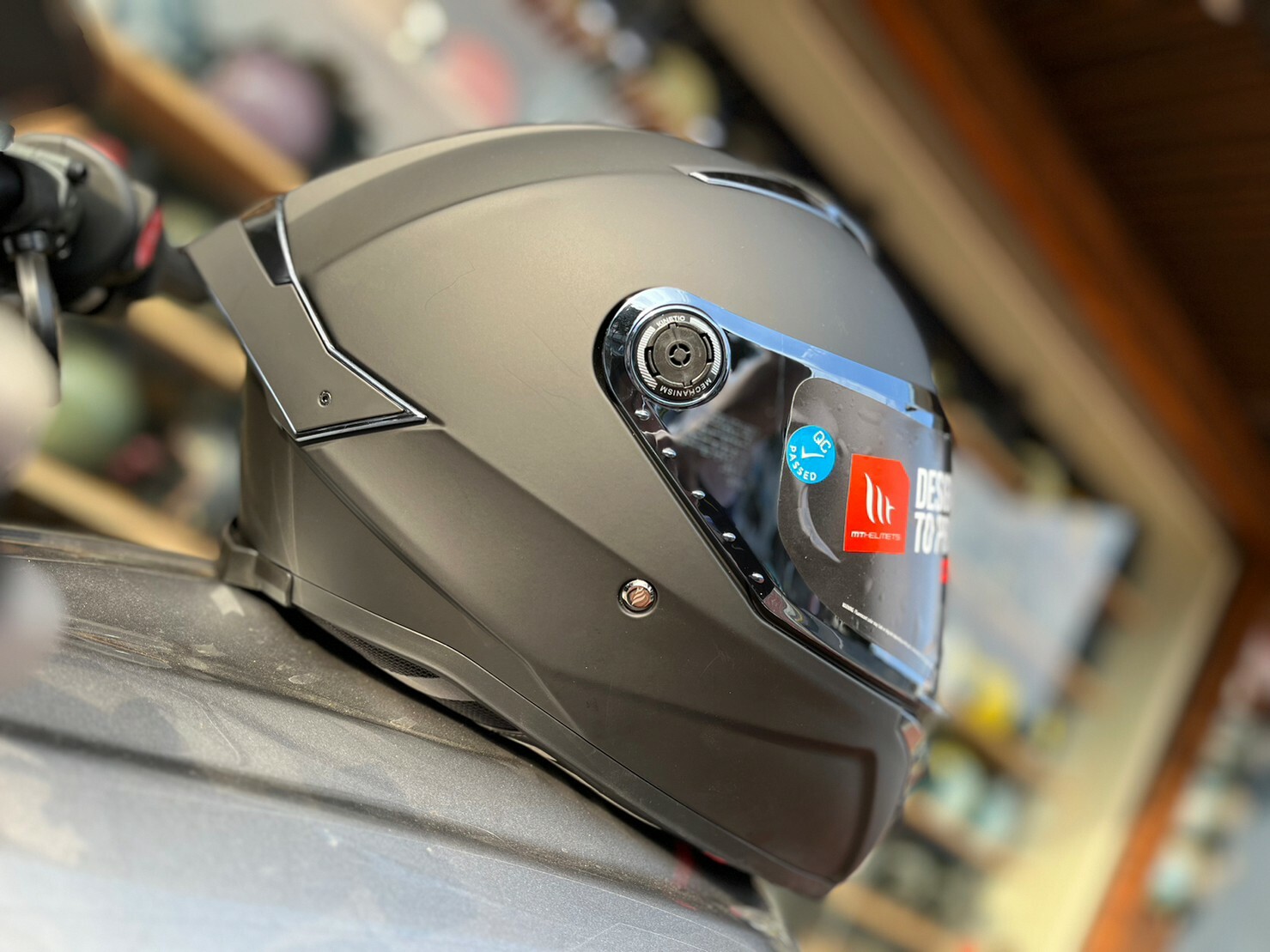 MT Helmet THUNDER 4 SV 素色 磨砂黑 全罩 亞版