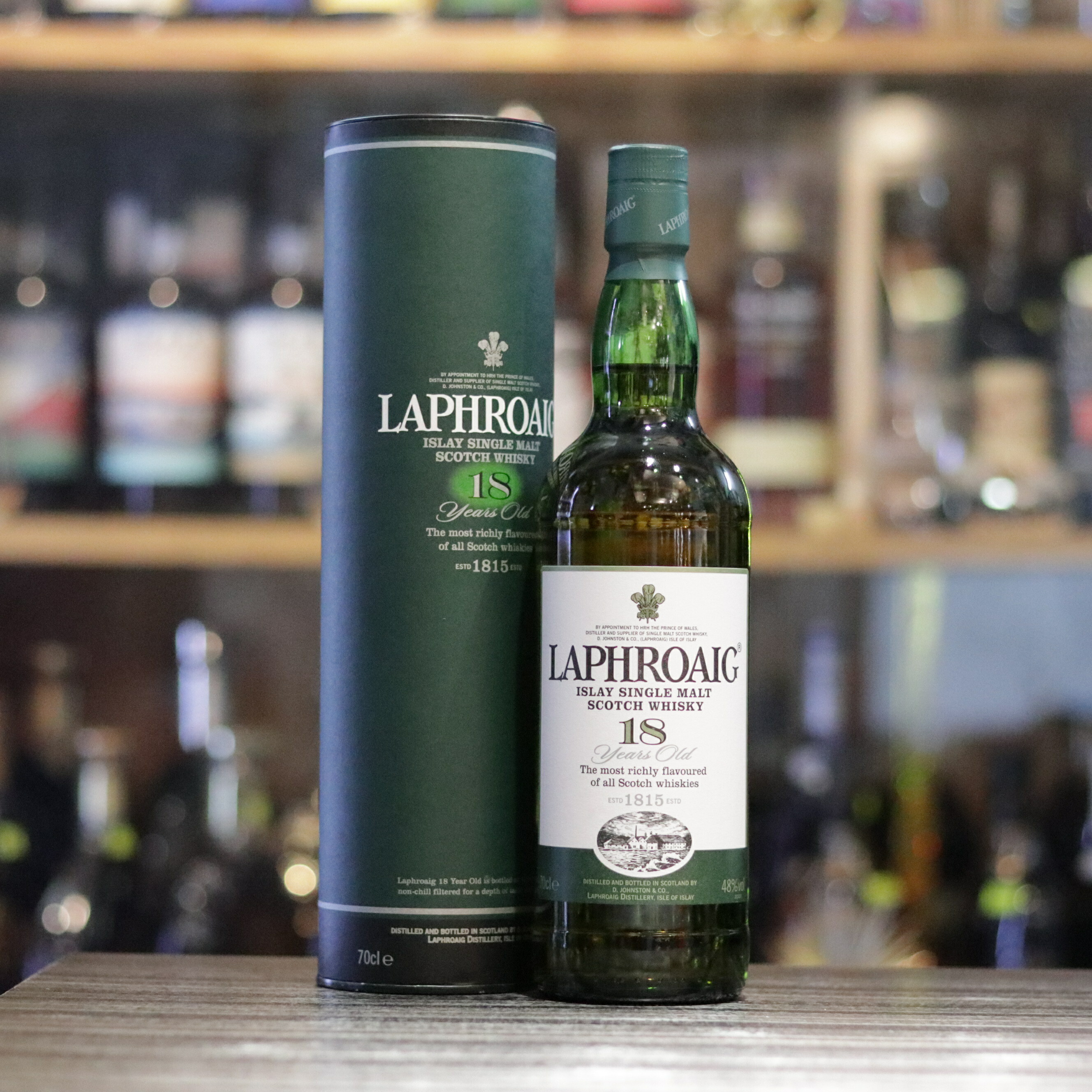 Laphroaig 18 Year Old Green Box Old Bottling - 70cl/48%