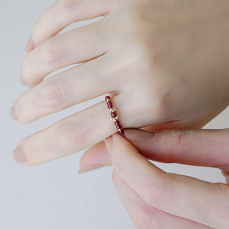 寶石調節式線戒 – 石榴石 – 戒指