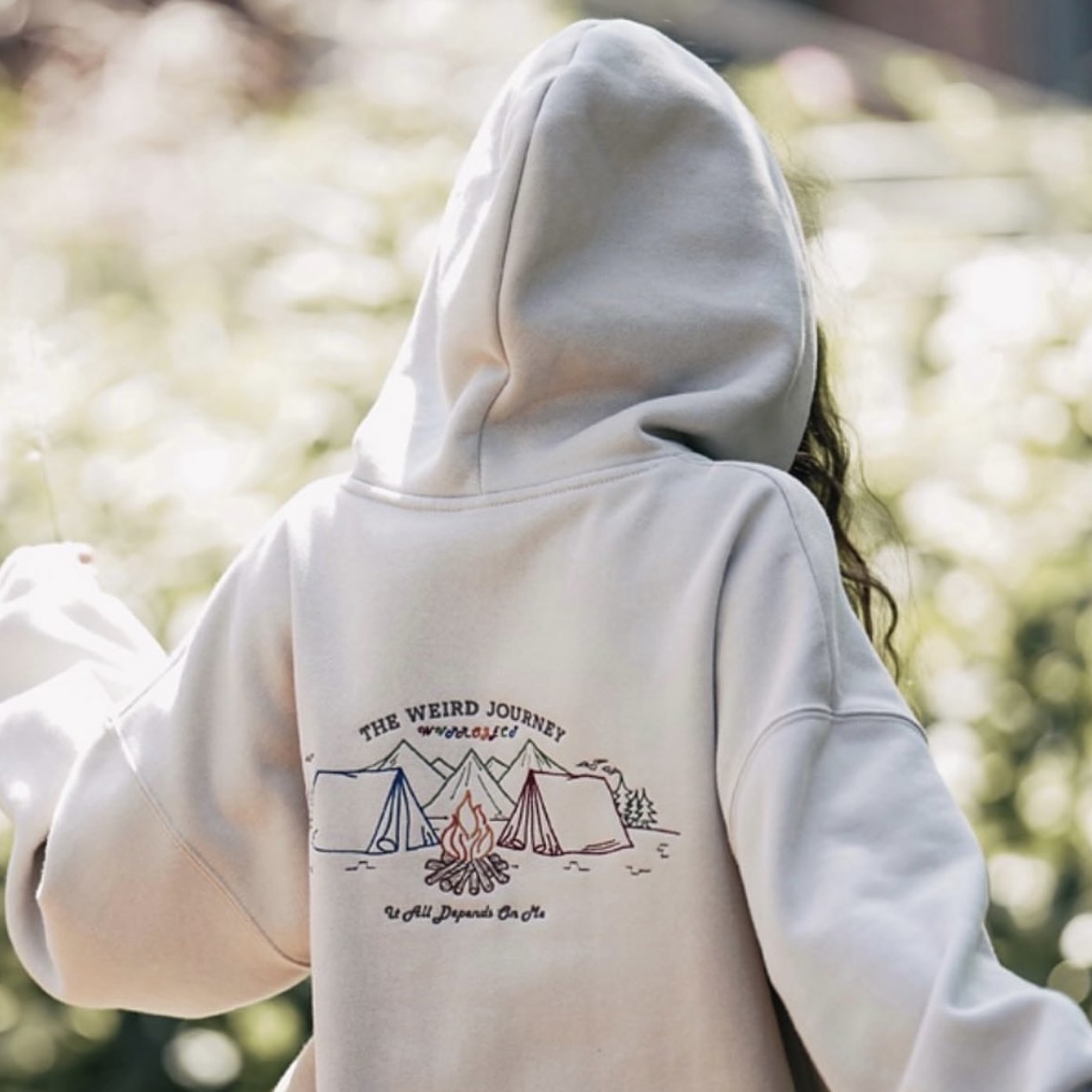 <預購> 韓國WV PROJECT 電繡刷毛帽T #露營