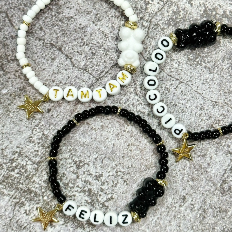 Feliz Charm ｜客製款/小熊軟糖星星吊墜串珠手環（黑配黑字/白配金字）