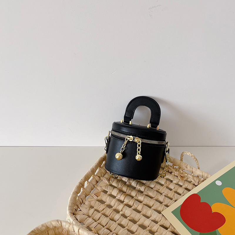 A387BK_A10_C: 黑色桶形2用手袋(pre-order)