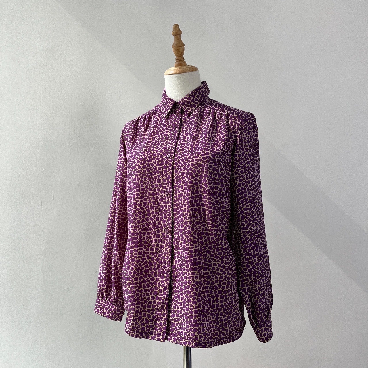 日本製紫色石板街圖案長袖上衣