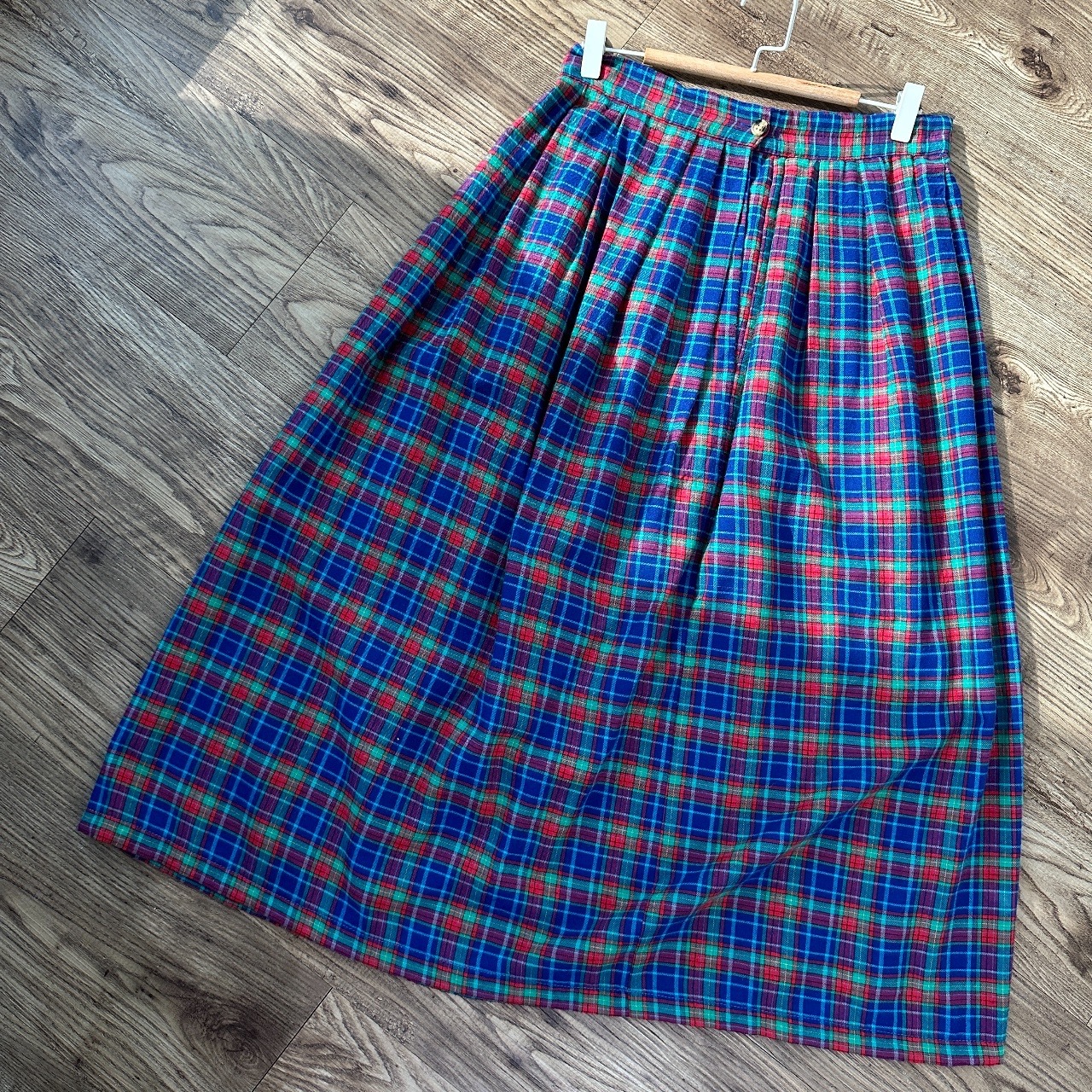 Bryn Connelly 英倫風明亮色紅綠藍格紋半身裙