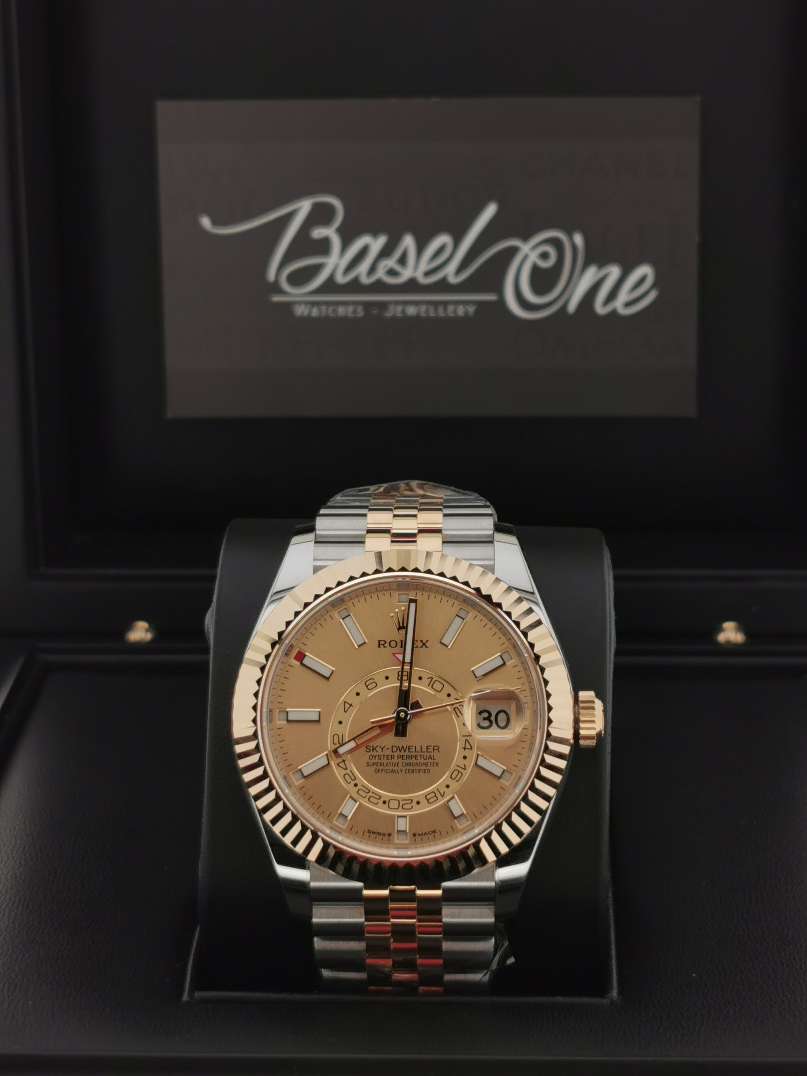 BRAND NEW ROLEX 336933 SKY-DWELLER CHAMP DIAL YELLOW GOLD OYSTERSTEEL JUBILEE 42 MM