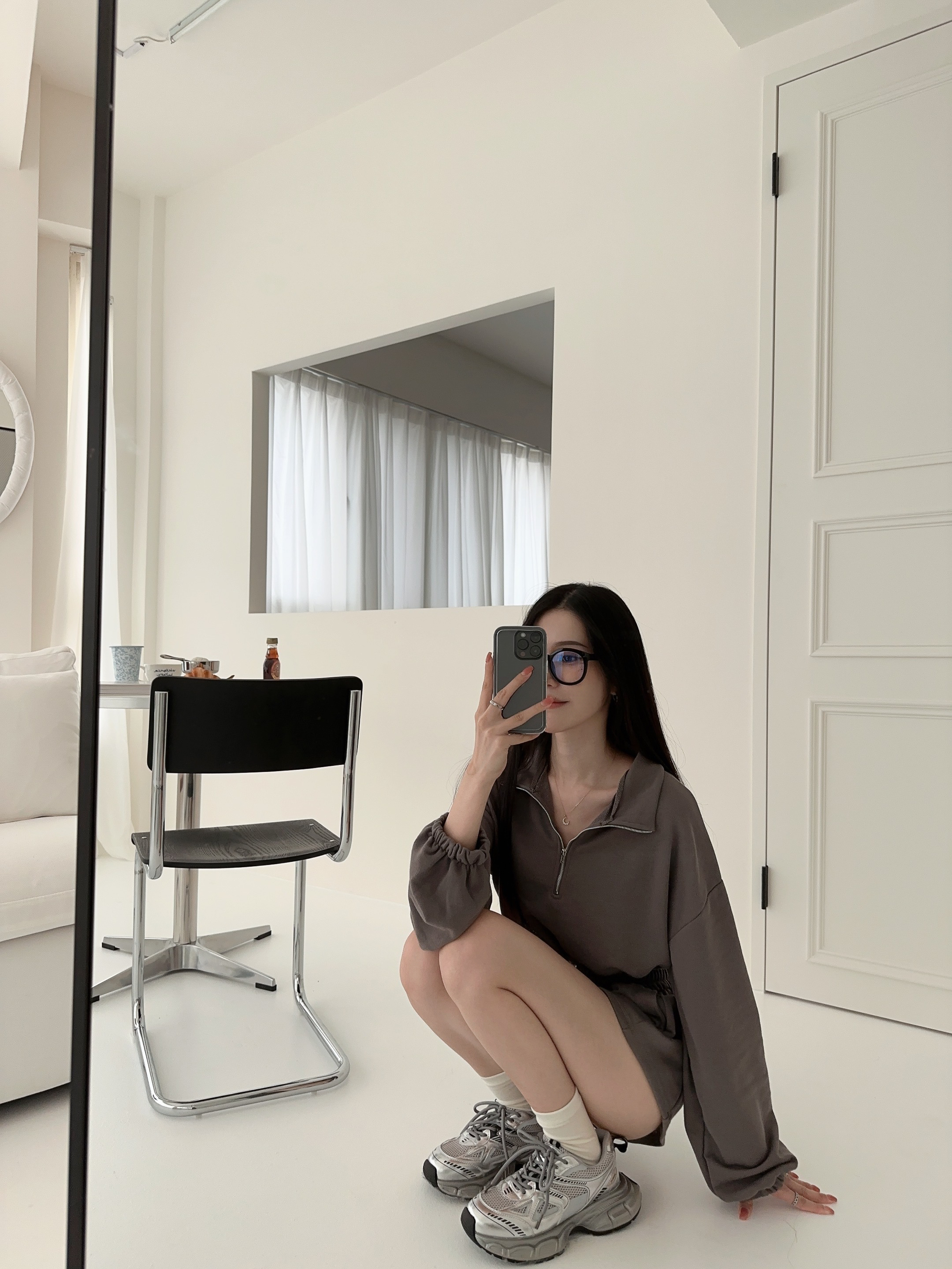 𝐂𝐡𝐢𝐞𝐬𝐭𝐮𝐝𝐢𝐨訂製·蓬袖翻領抽繩套裝