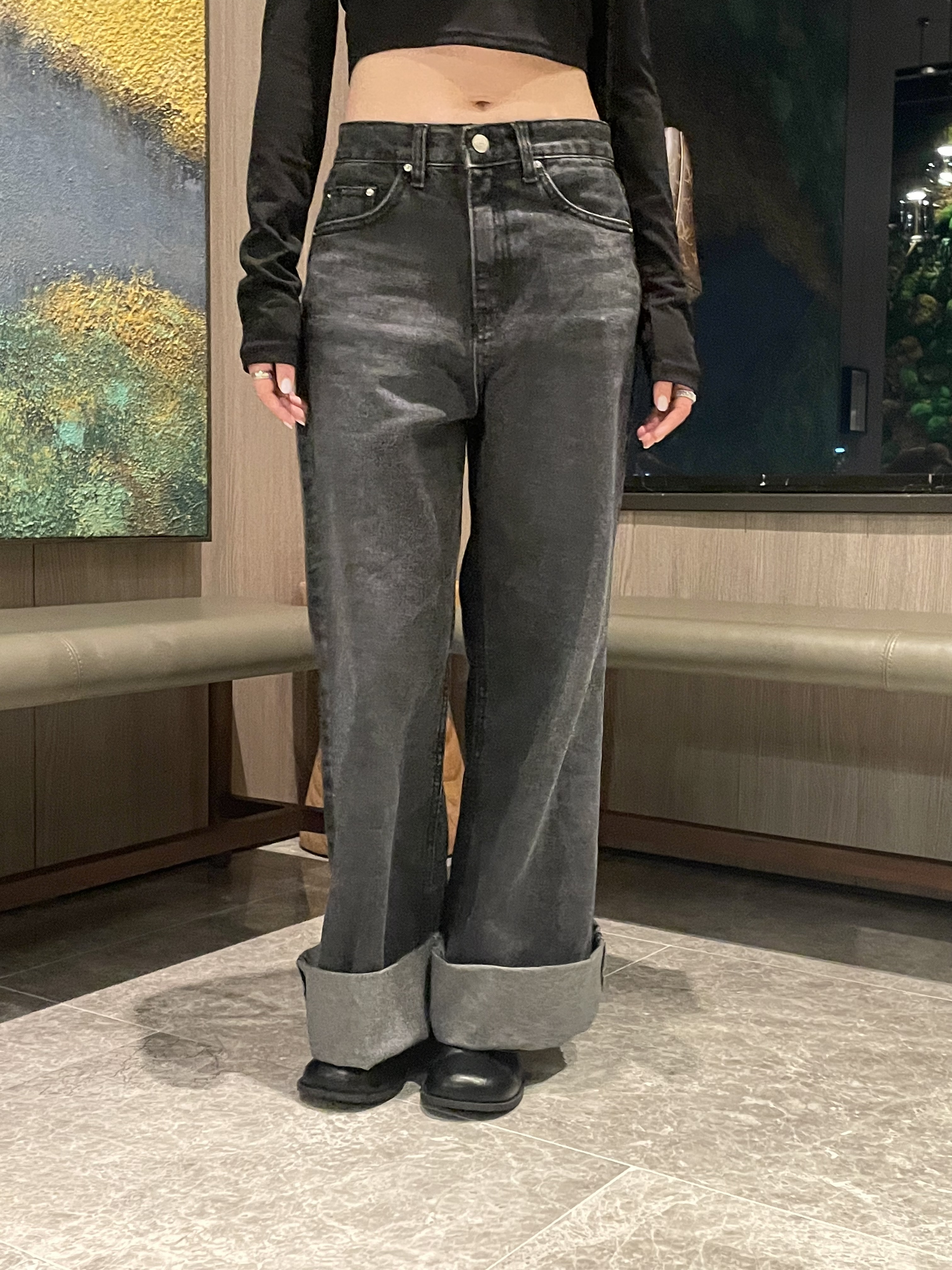 (現貨) 個性ROLL腳闊身牛仔褲 P1021(S)