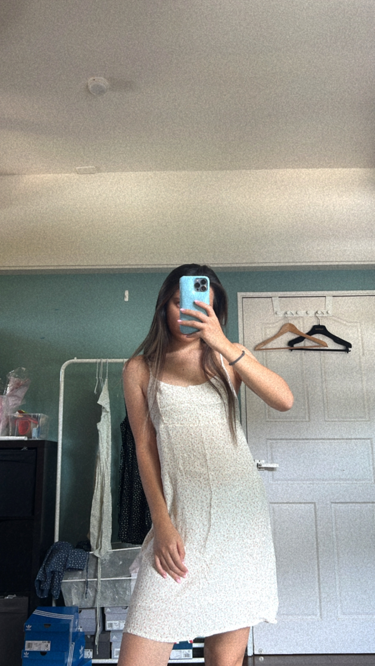 Brandy Melville 紗質後綁帶白色碎花洋裝 COLLEEN DRESS