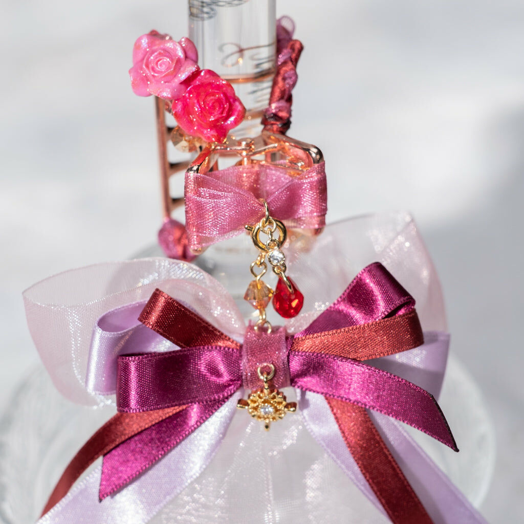 ④ Magic Ribbon Claw Clip (9 Designs)