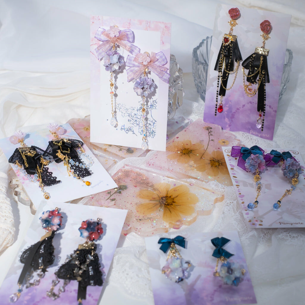 ⑤ The Bouquet Earrings - Mystery (6 Designs)