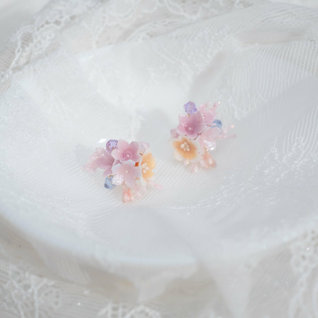 ⑥ Bouquet Ear Stud (8 Designs)