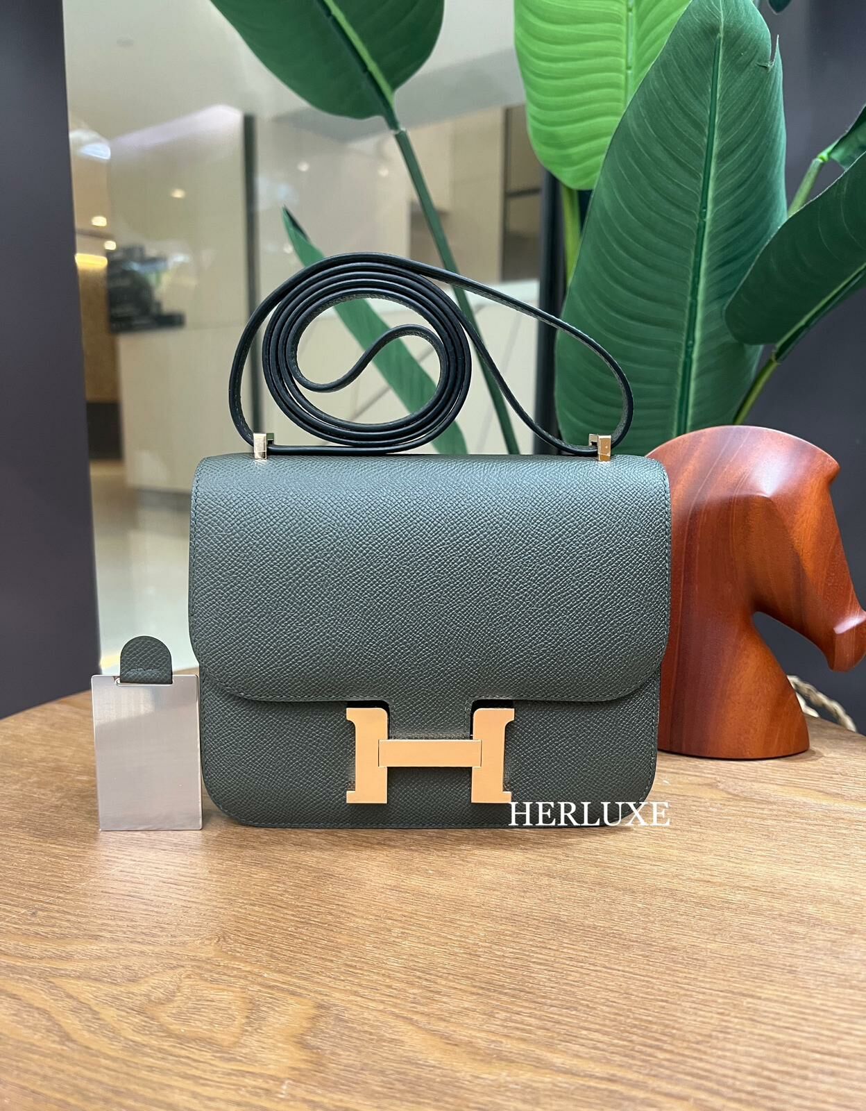 Constance mini C6 vert de gris cd epsom B