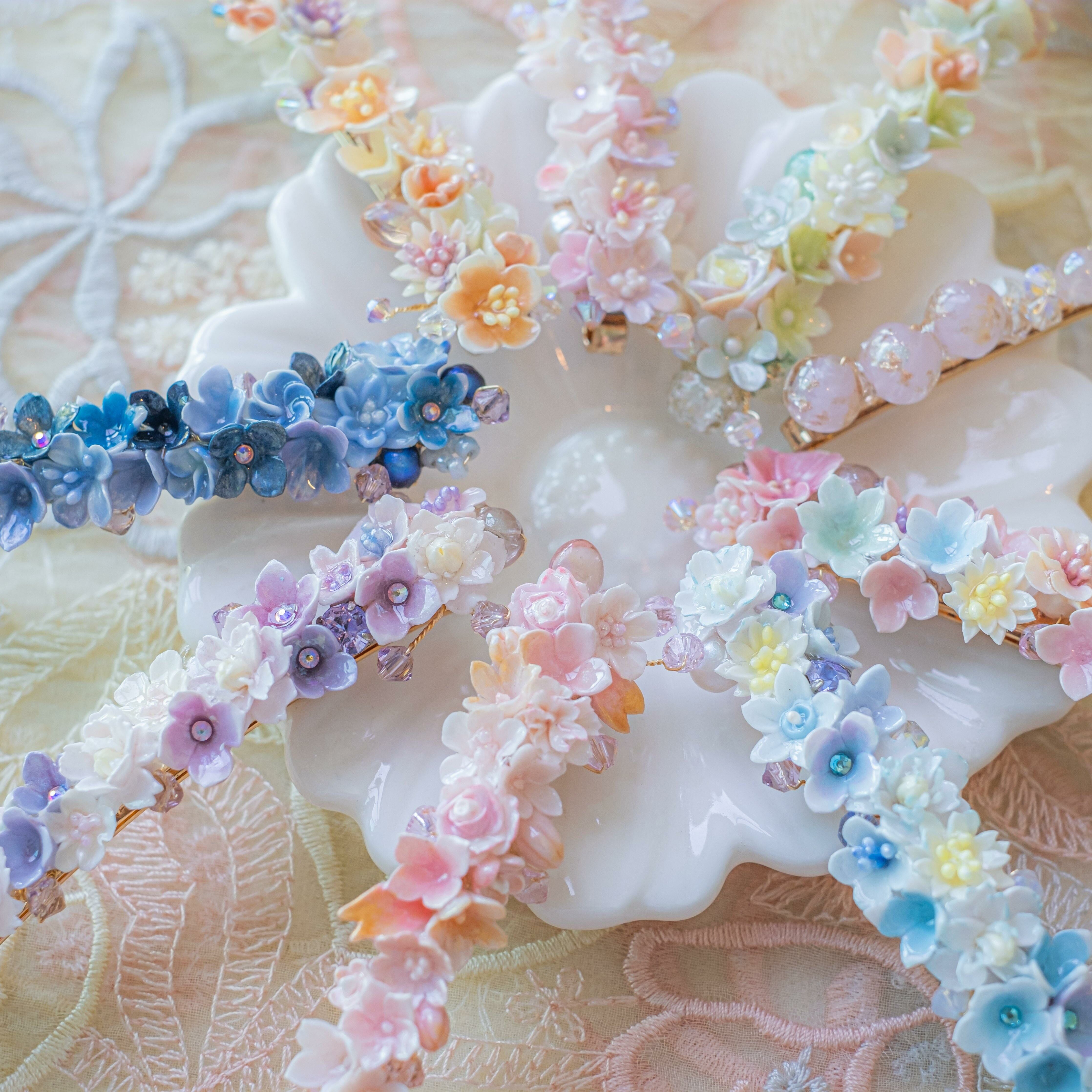 ➀➀ Floral Carpet Curvy Bobby Pin (8 Designs)