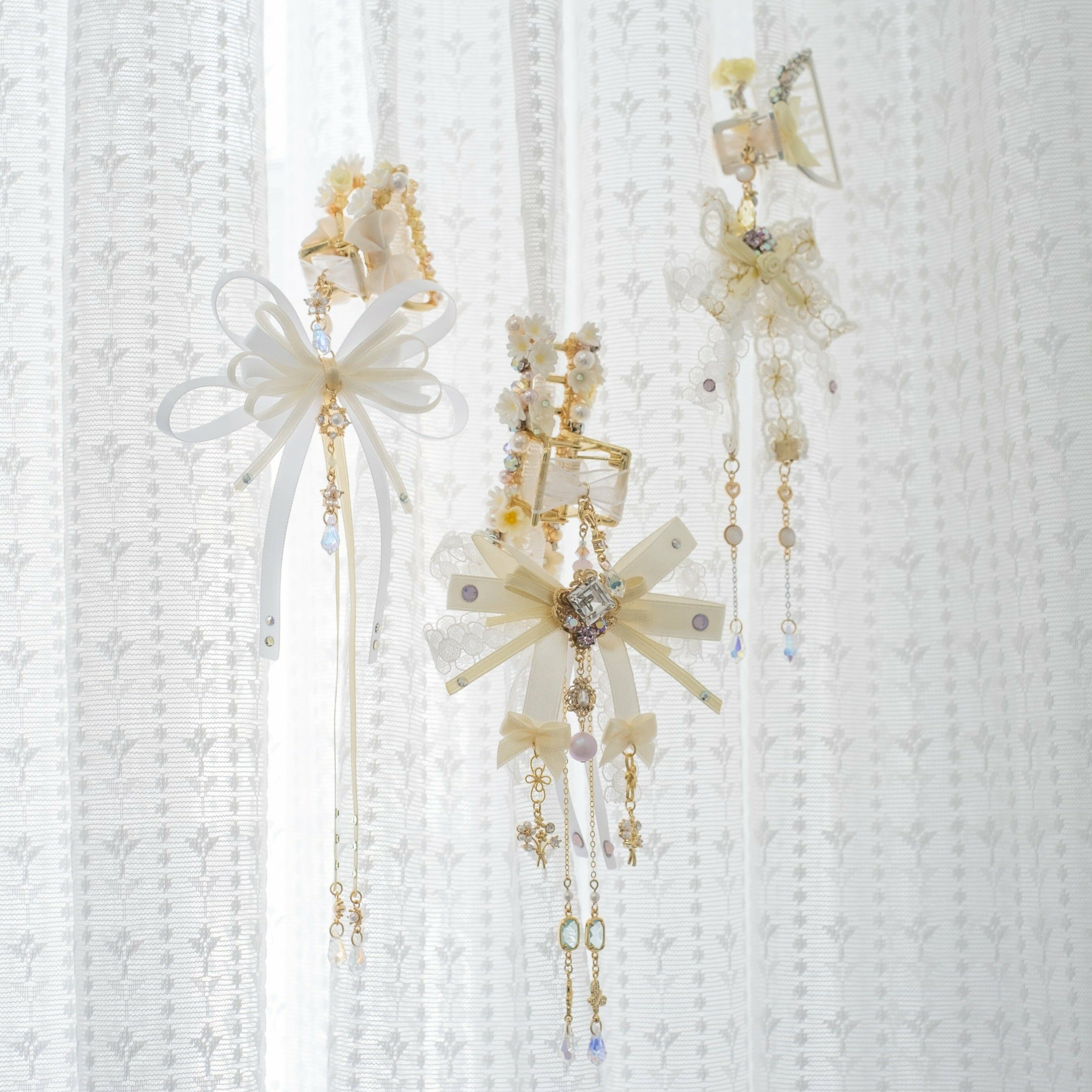 Honey Rose Claw Clip (3 Designs)