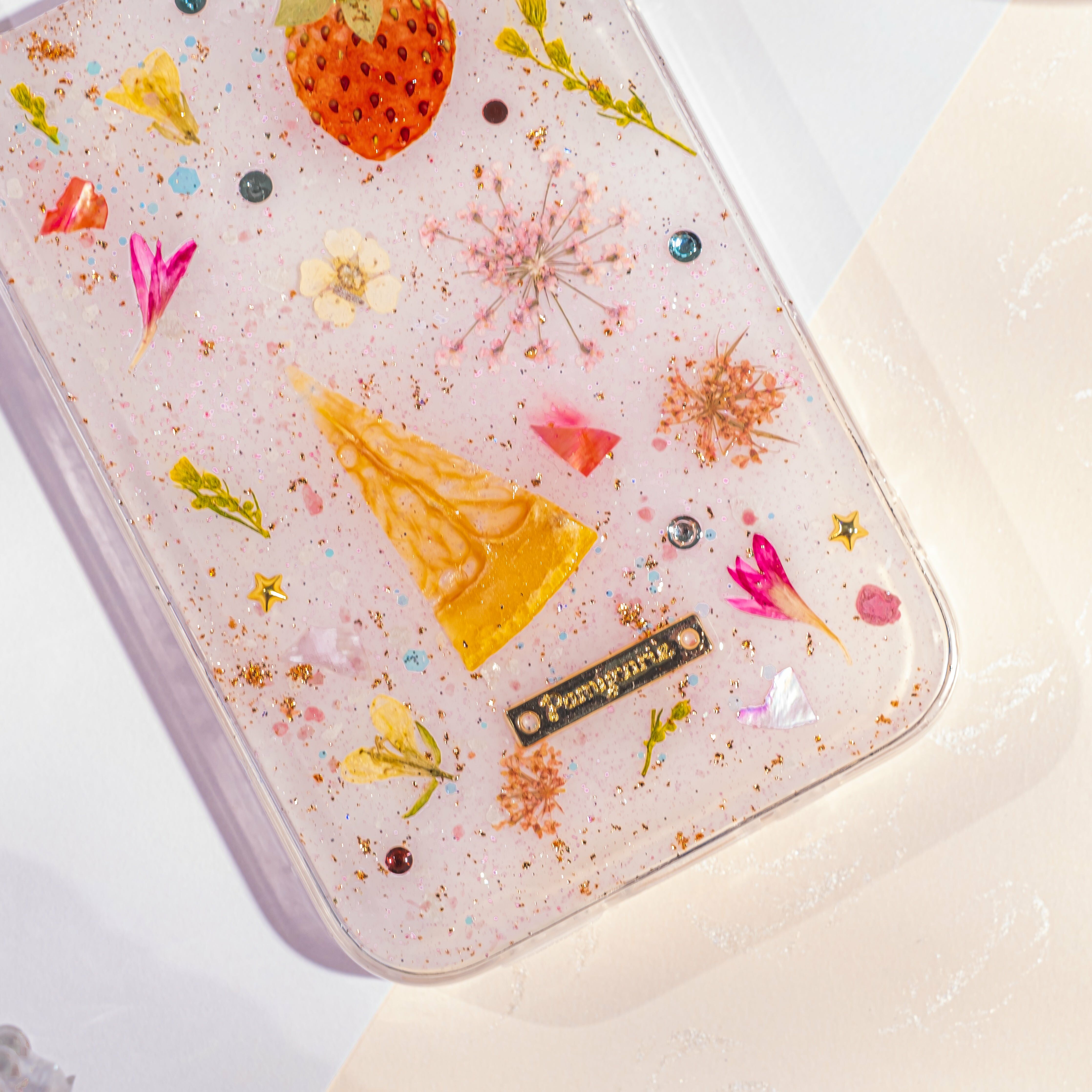 ⑤ Floral Jelly Resin Phone Case (11 Designs)