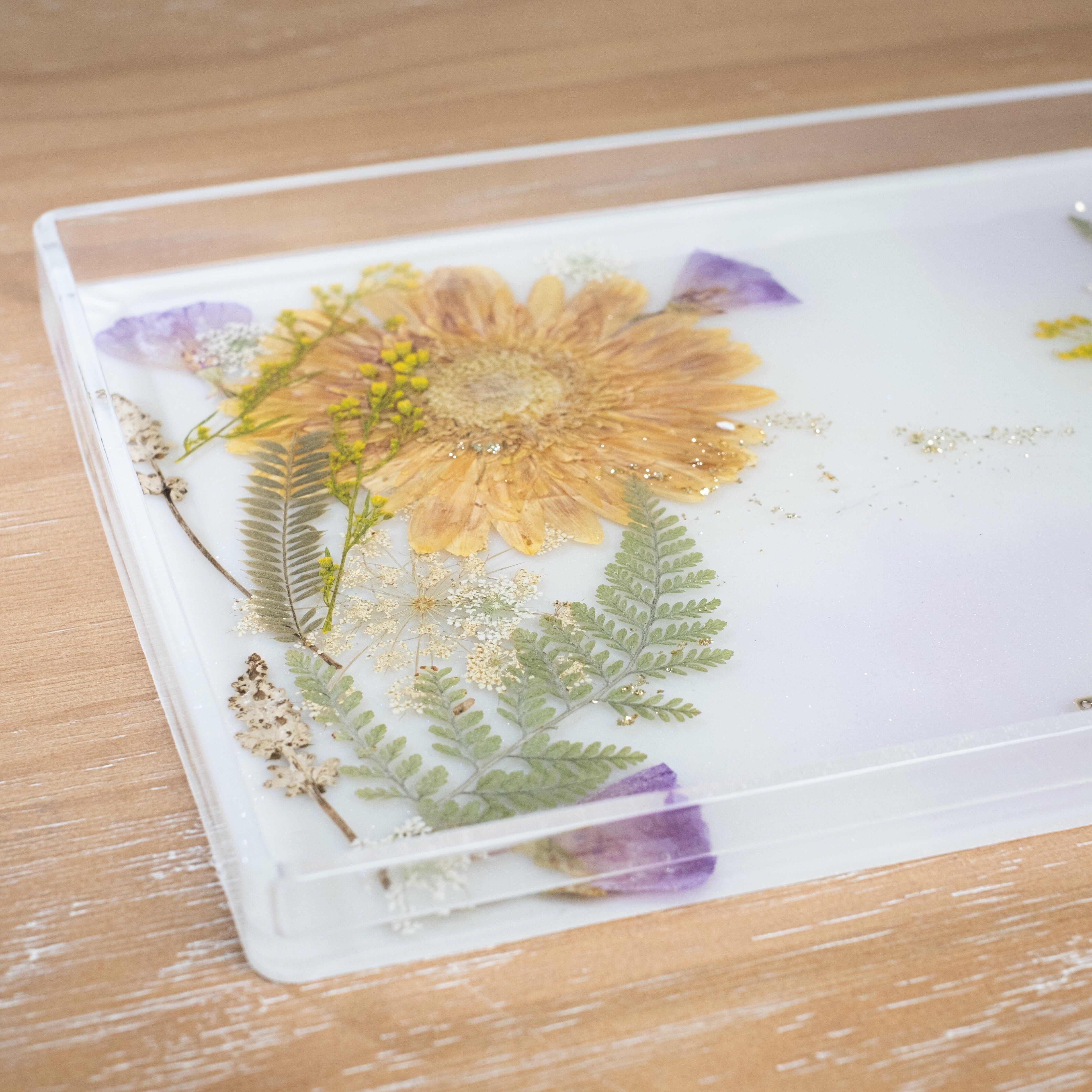 ➆ Preserved Flower Beverage / Food Tray (2 Designs)