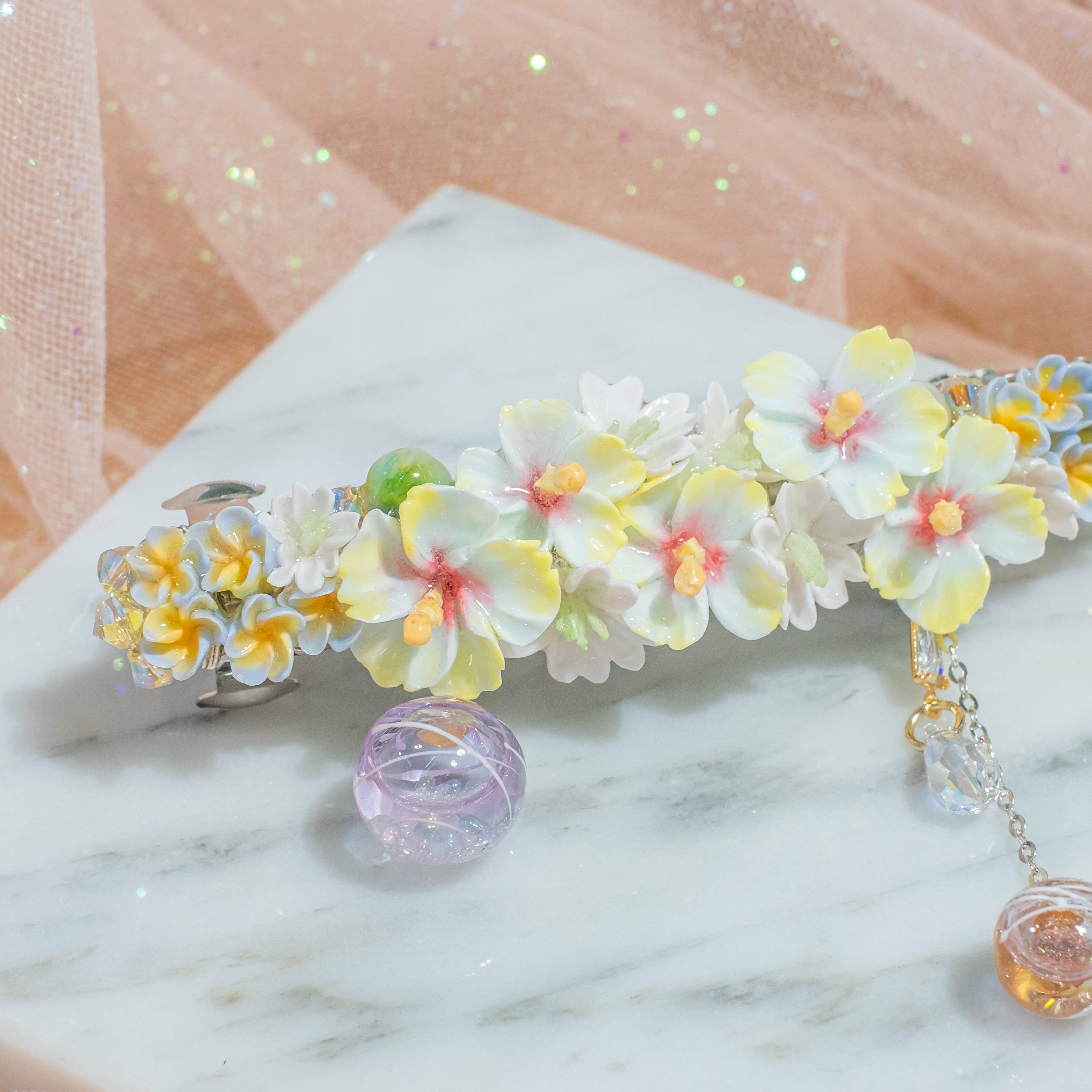 ➆ Flower By The Lake Carrie Clip (9 Designs)