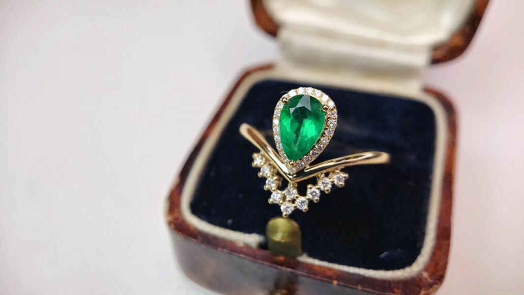 (11.13B)天然哥倫比亞祖母綠 戒指