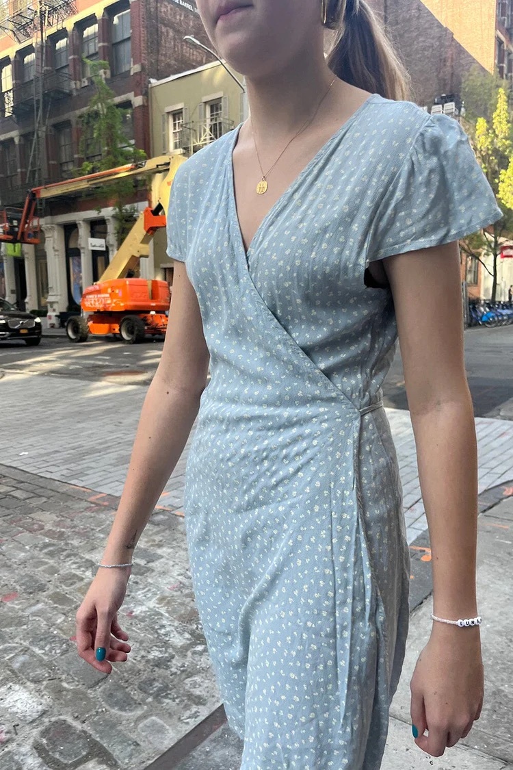 Brandy Melville 經典短袖綁帶綠色碎花洋裝ROBBIE DRESS