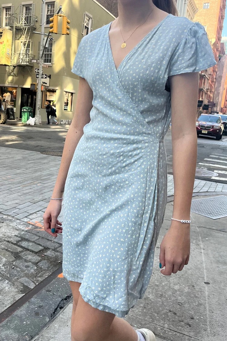 Brandy Melville 經典短袖綁帶綠色碎花洋裝ROBBIE DRESS