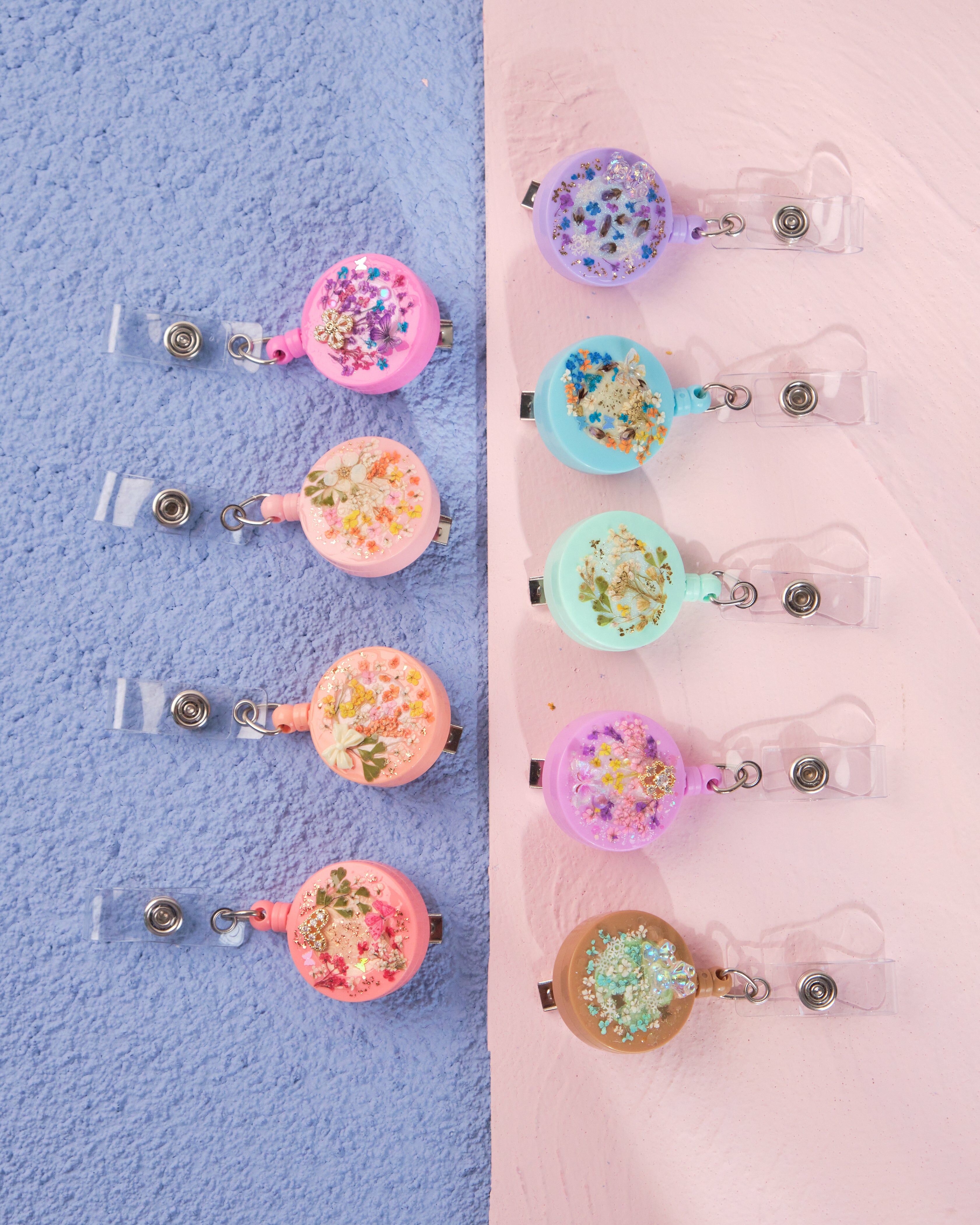 ⑩ Make Your Uniform Pretty! Retractable Card Holder Reel (9 Designs)